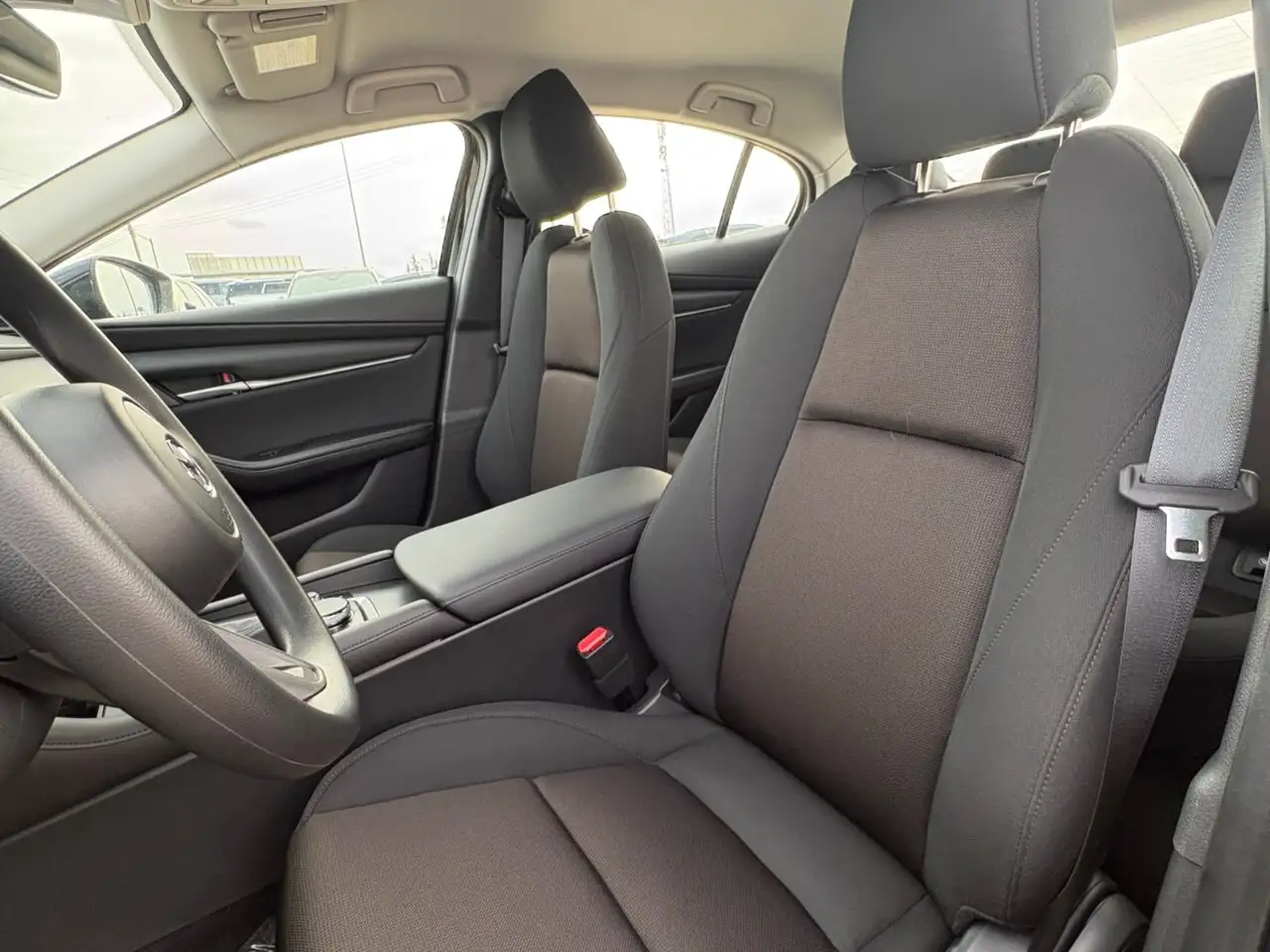 Mazda 3 снимка Mazda 3