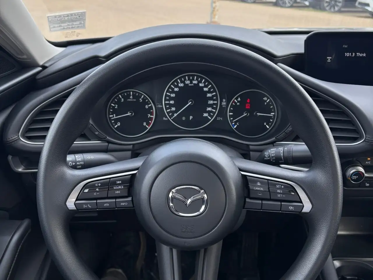Mazda 3 снимка Mazda 3