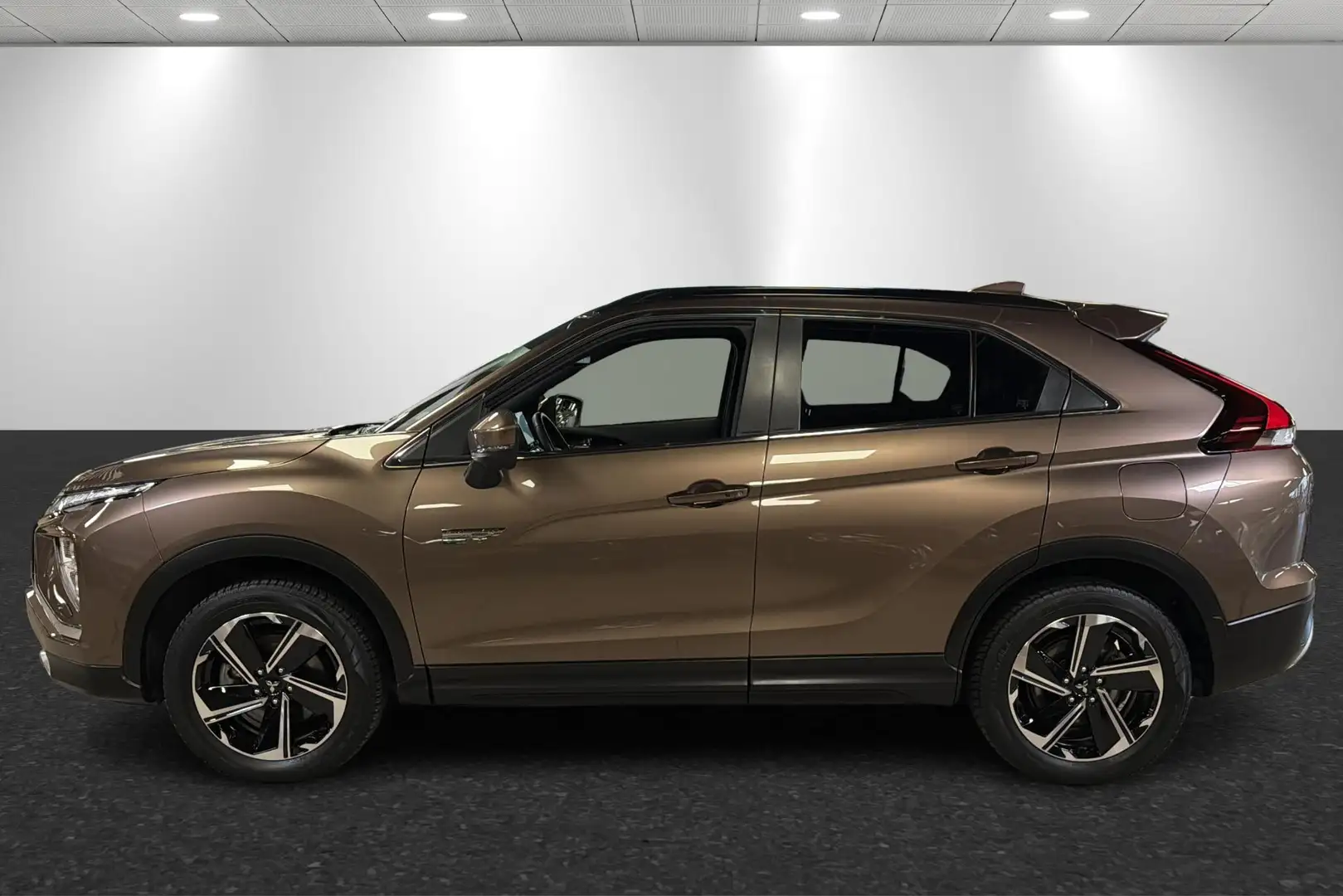 Mitsubishi Eclipse Cross 2.4 PHEV First Edition Trekhaak Brun - 2