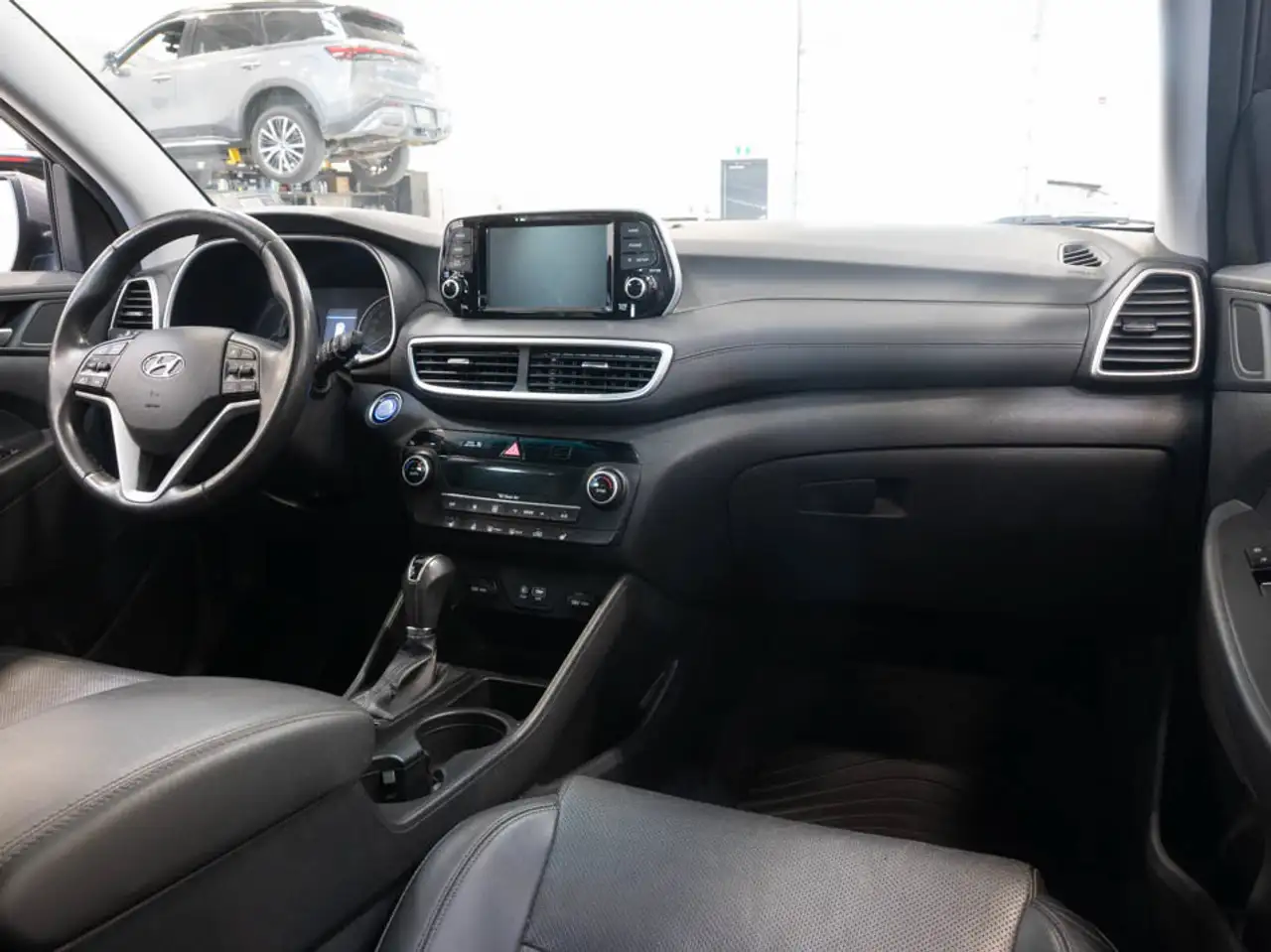 Hyundai TUCSON photo Hyundai TUCSON