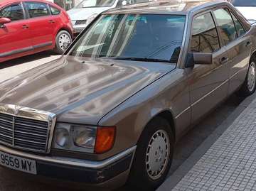 300E W124