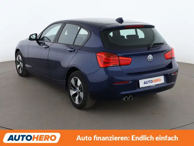 BMW 1 Series view 4