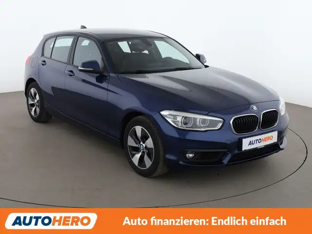 BMW 1 Series view 8