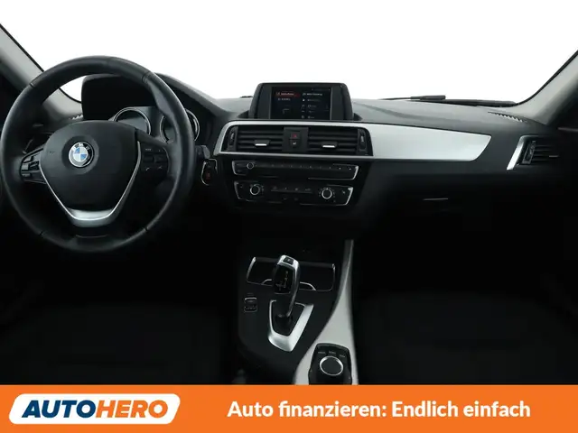 BMW 1 Series view 12