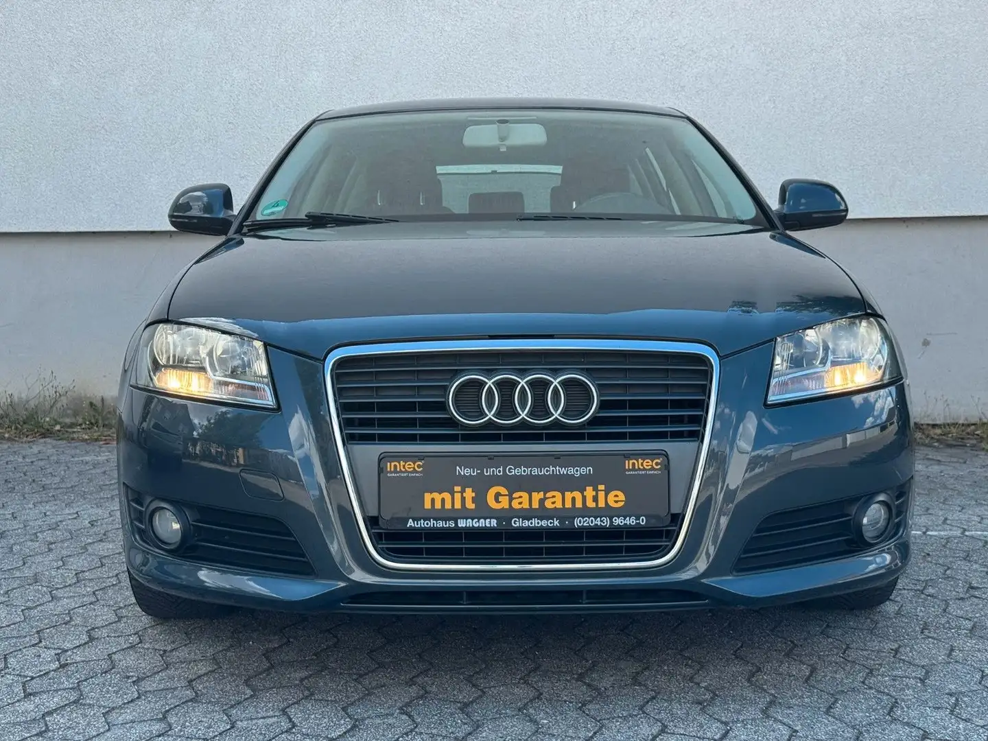 Audi A3 Sportback 1.4 TFSI Ambition*GARANTIE*TÜV NEU* Grijs - 2