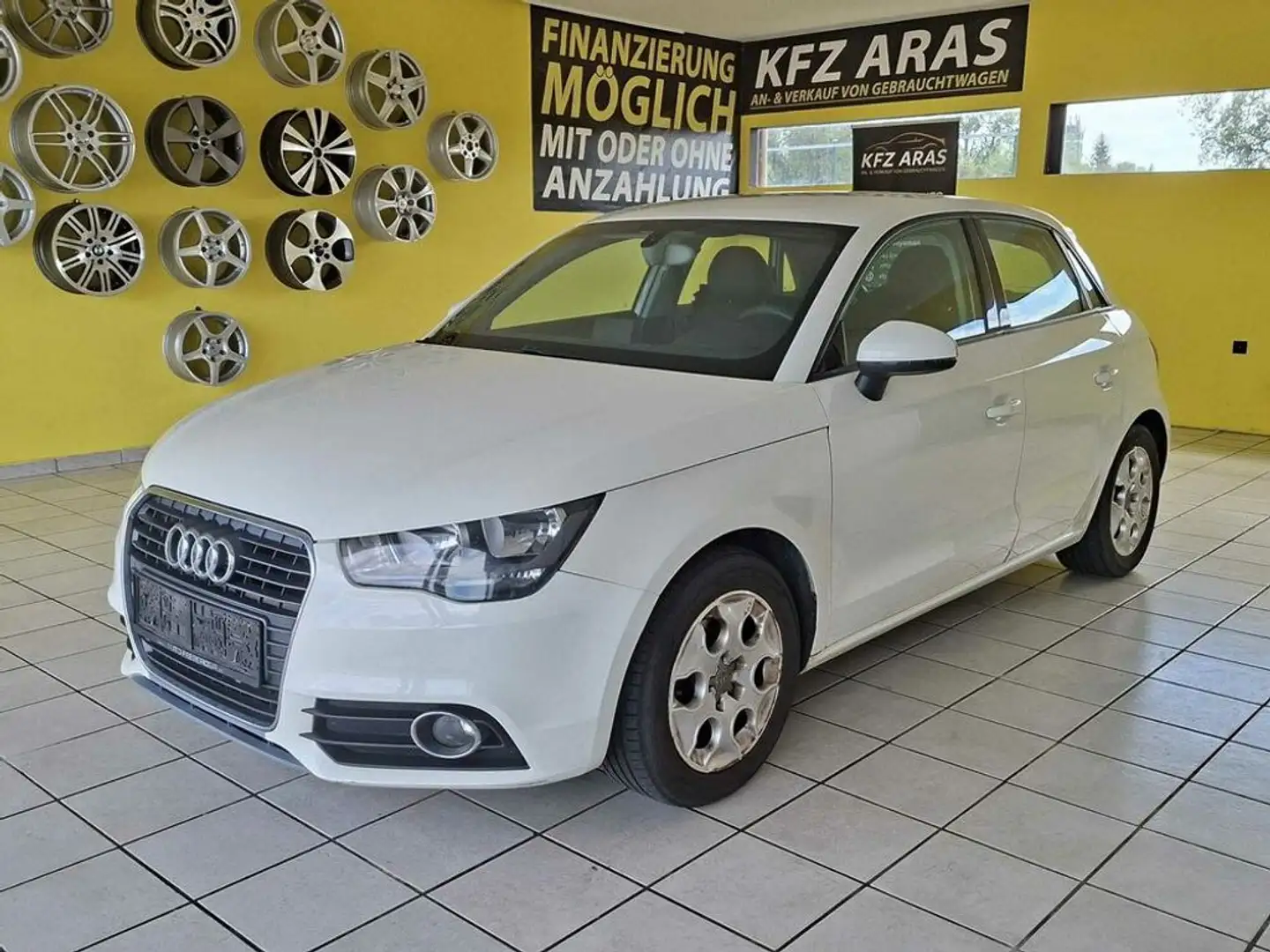 Audi A1 PICKERL NEU, HÄNDLER, EXPORT, BASTLER Weiß - 1