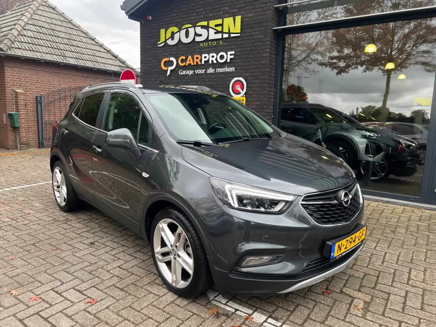 Opel Mokka 1.4 TURBO INNOVATION Grijs - 1