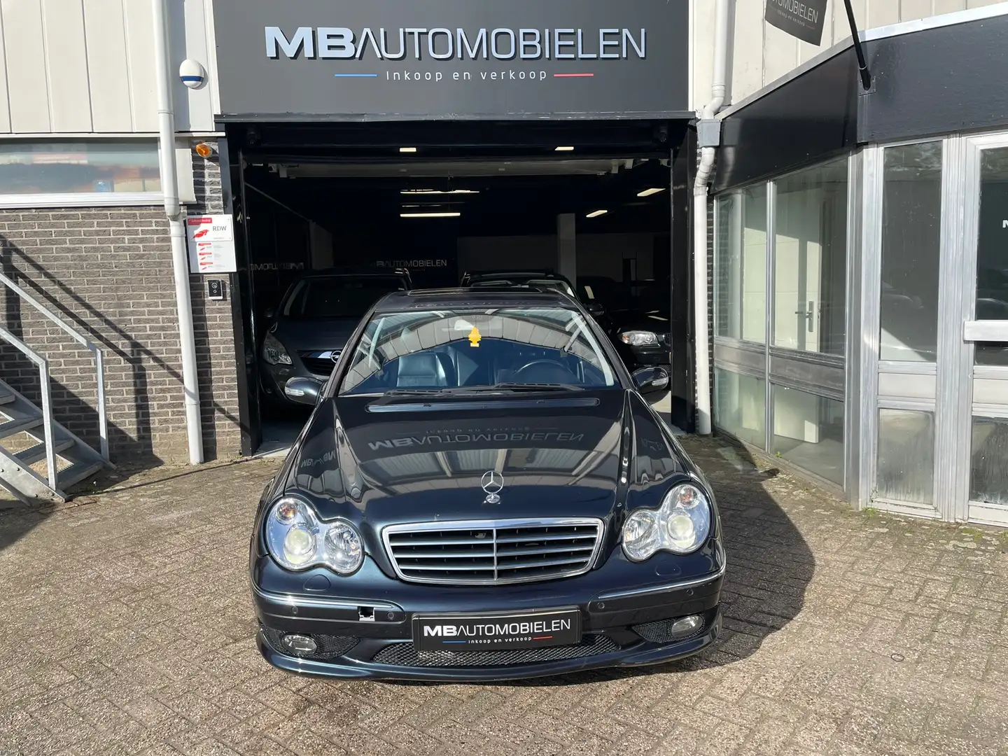 Mercedes-Benz C 30 AMG CDI AMG/Origineel AMG/Vol Opties/Xenon/Leder/Facel Blau - 2