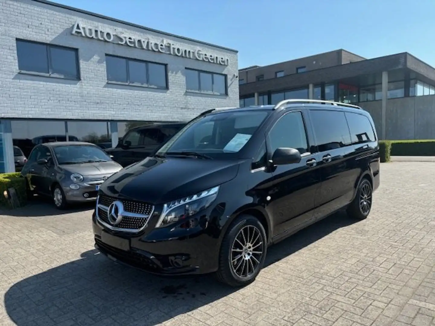 Mercedes-Benz Vito TOURER 114 CDI AUTOM. LED LEDER DUB.CAB 43000+BTW Zwart - 1