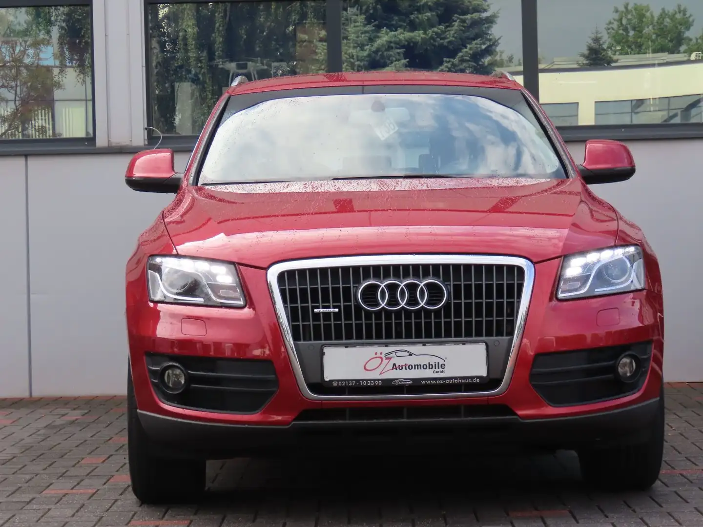 Audi Q5 2.0 TDI Autom. quattro Sitzheizung Klimaaut. Rot - 2