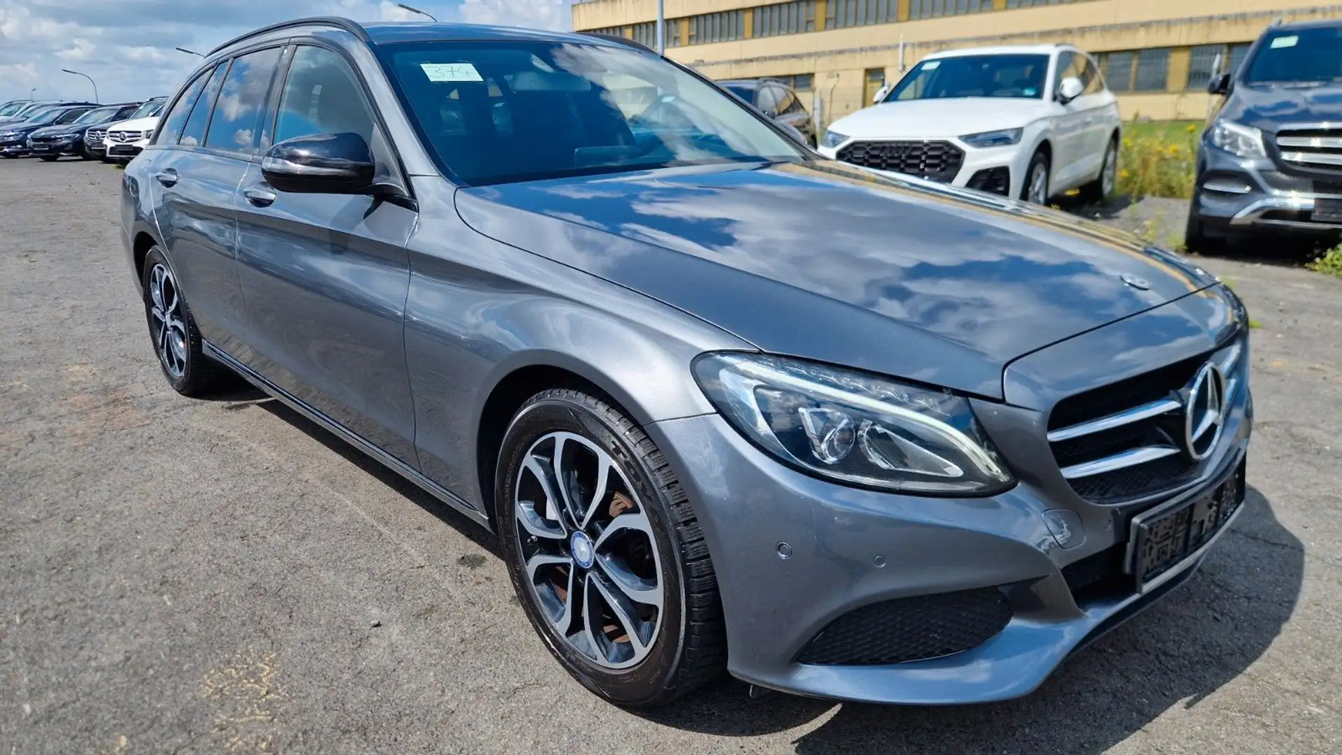 Mercedes-Benz C 300 T Avantgarde LED Navi Night-Paket Kamera Grau - 1