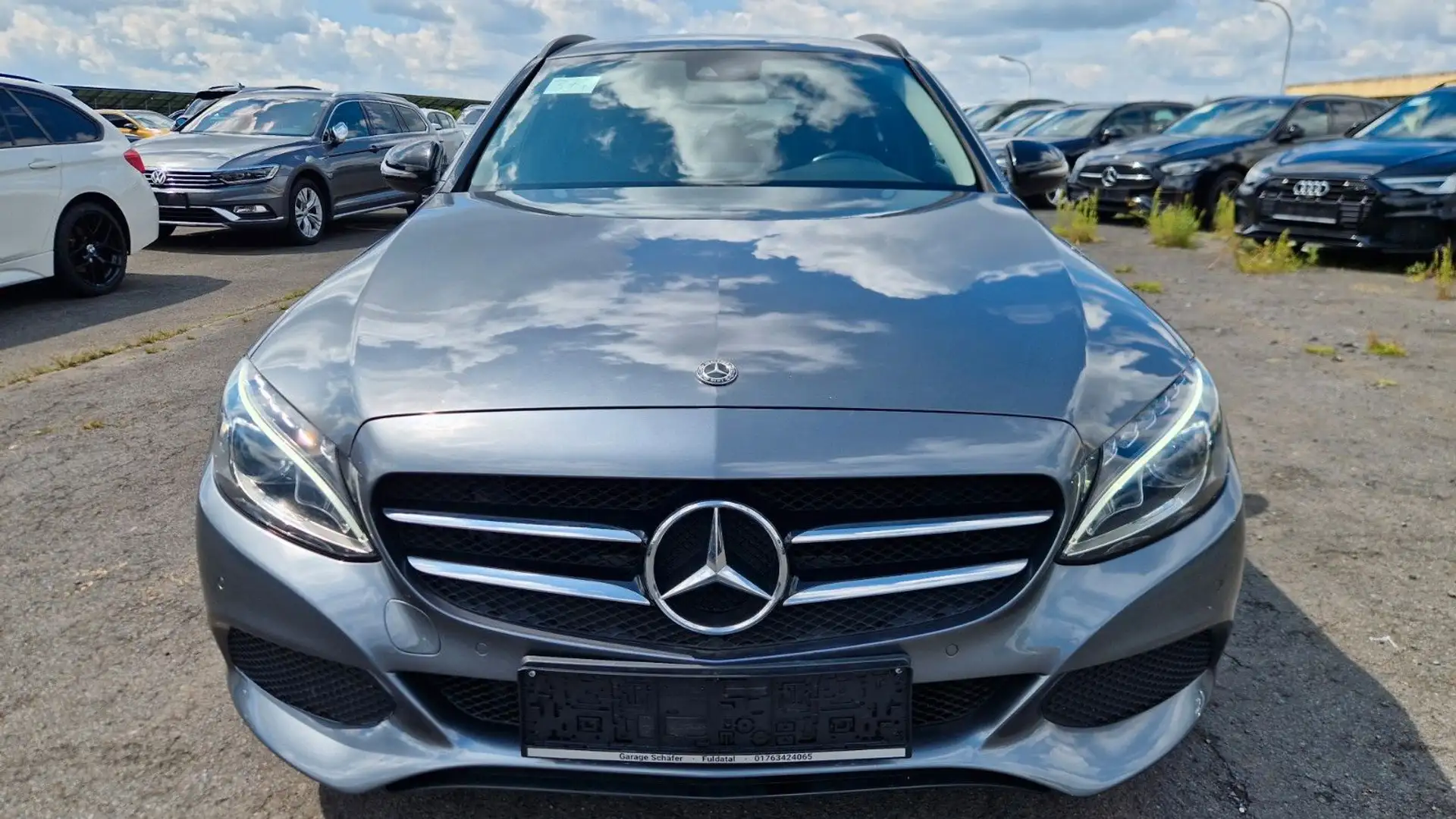 Mercedes-Benz C 300 T Avantgarde LED Navi Night-Paket Kamera Grau - 2