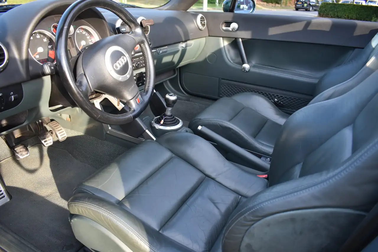 Audi TT 1.8 Turbo 20v, foto 6