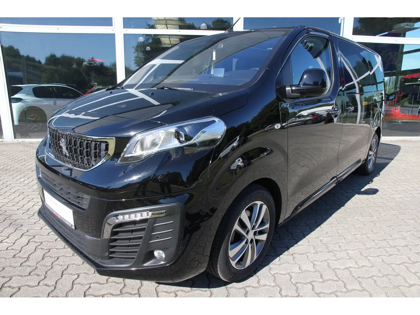Peugeot Traveller L2 Business VIP HDi 180 EAT8 Navi AHK Grau - 2