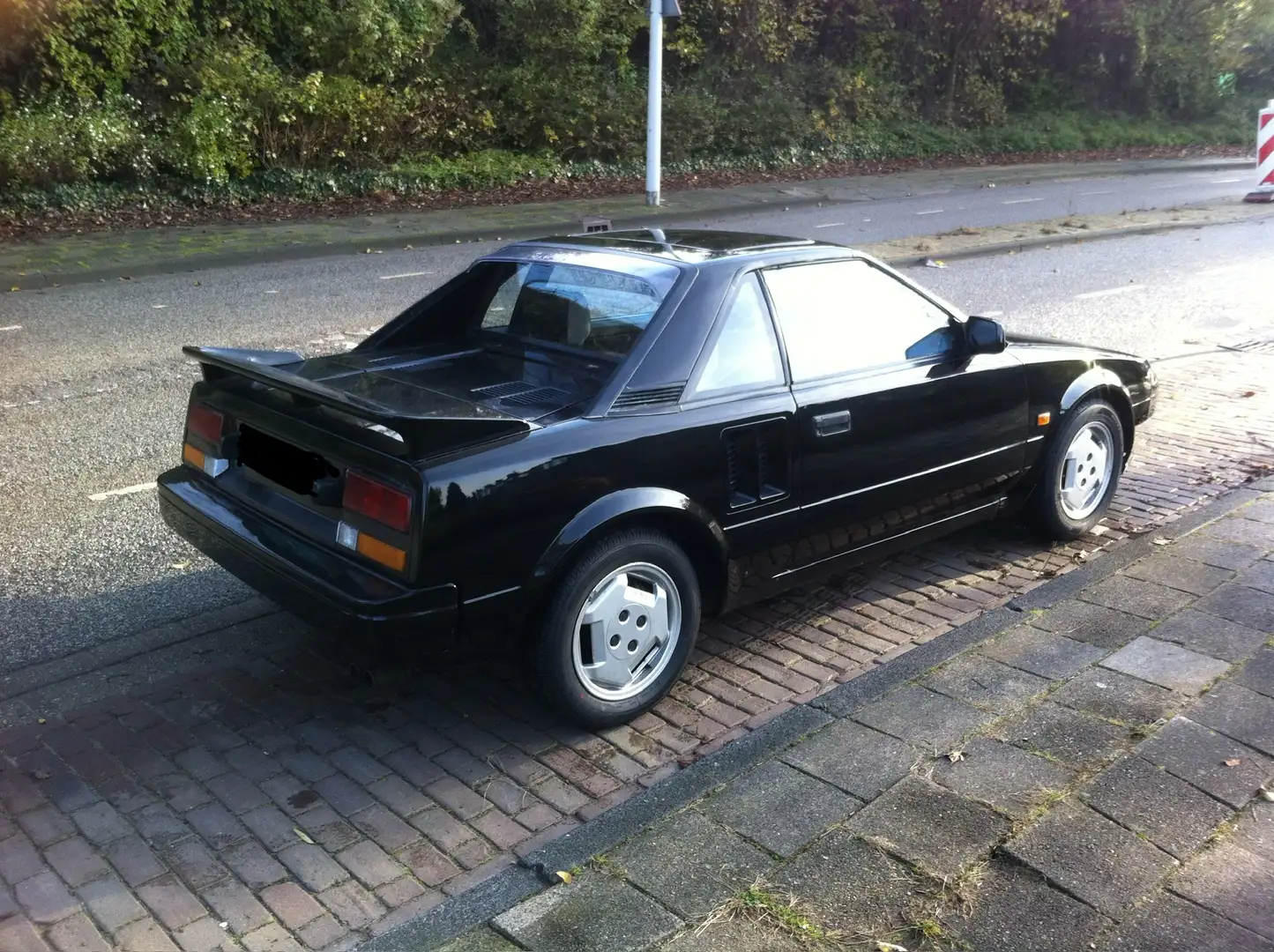 Toyota MR 2 AW11 Schwarz - 2