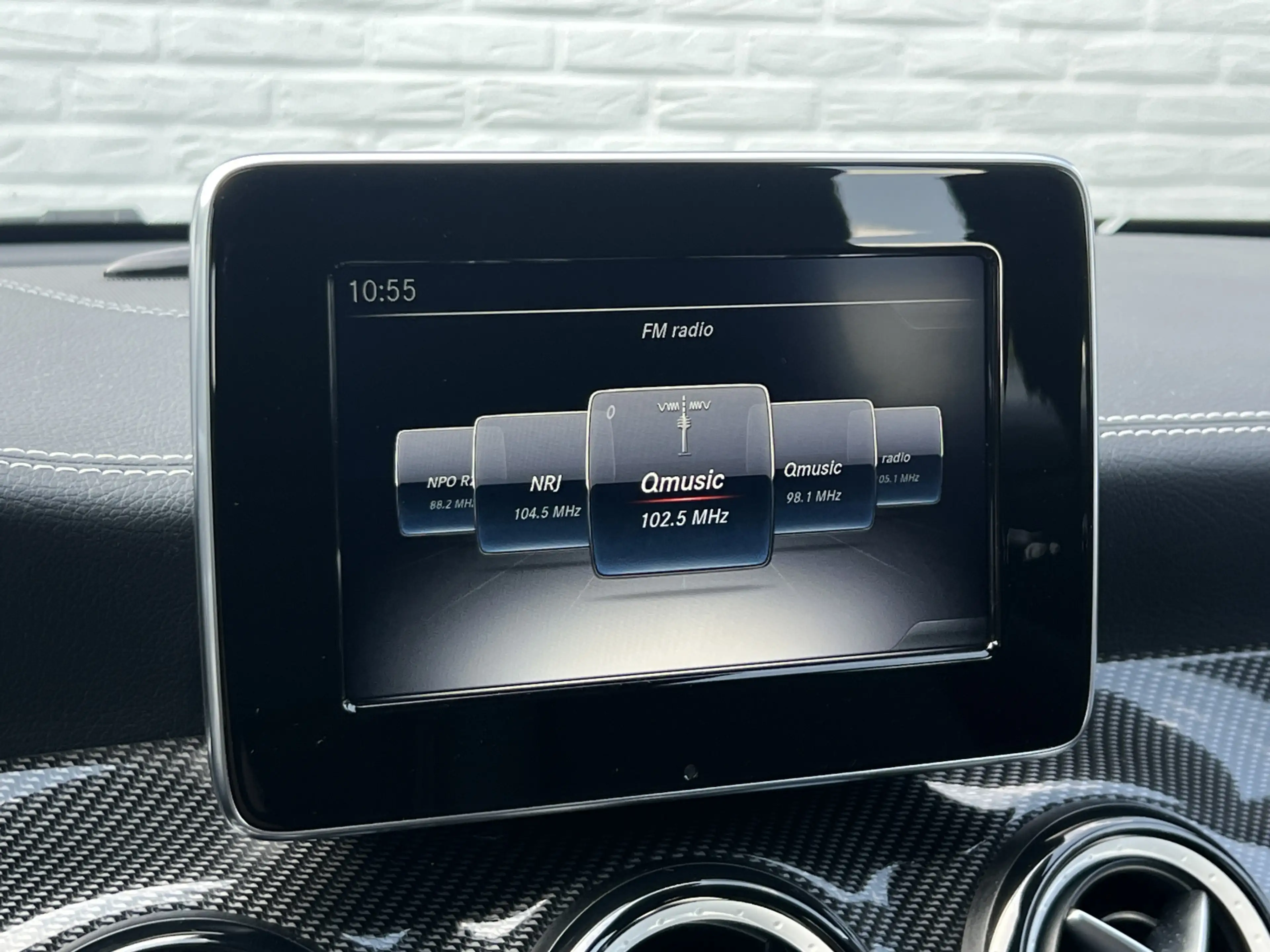 Mercedes-Benz CLA 200 Shooting Brake Prestige | AMG-Line | Leder | LED | — photo 20