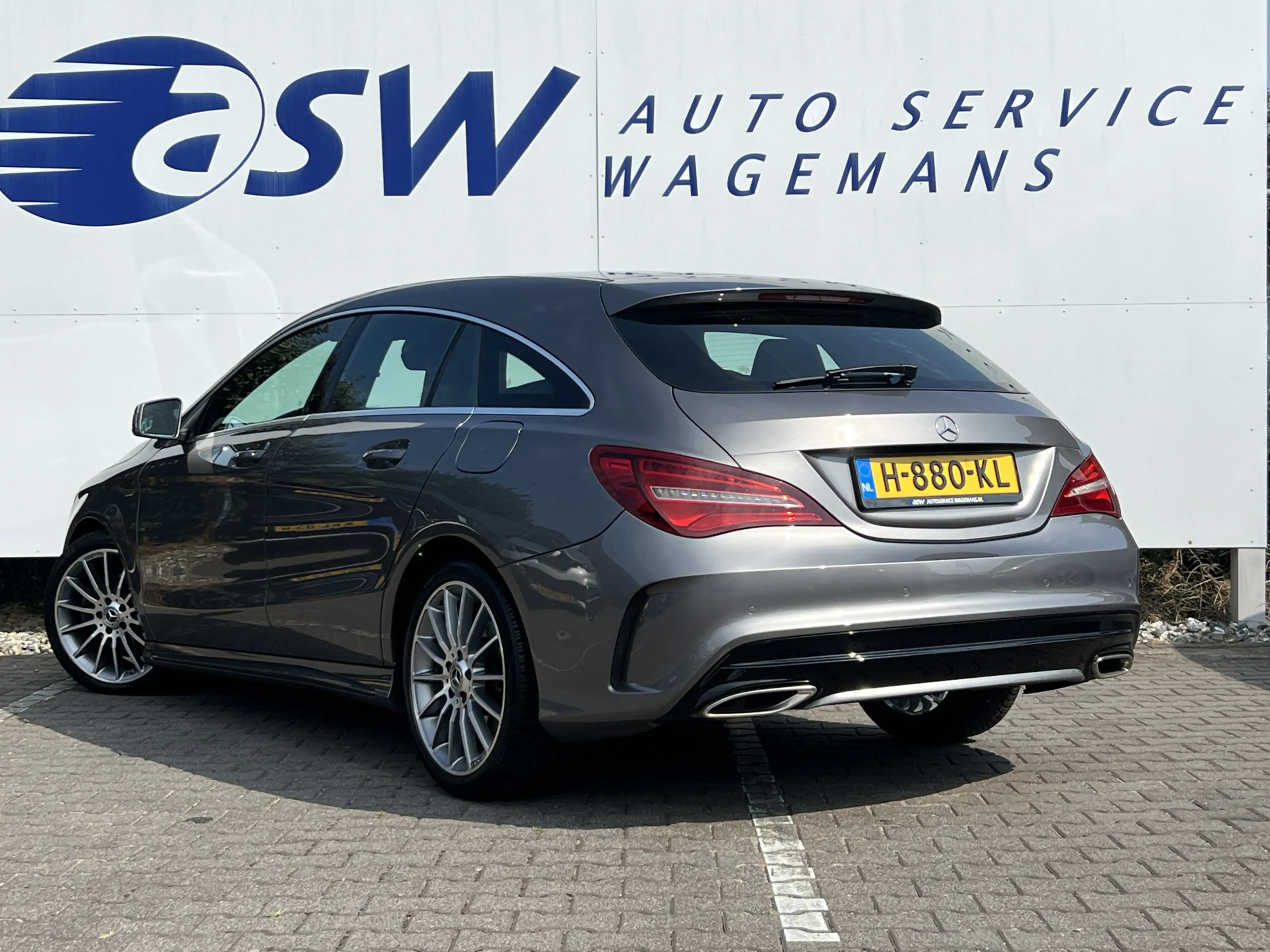 Mercedes-Benz CLA 200 Shooting Brake Prestige | AMG-Line | Leder | LED | — photo 4