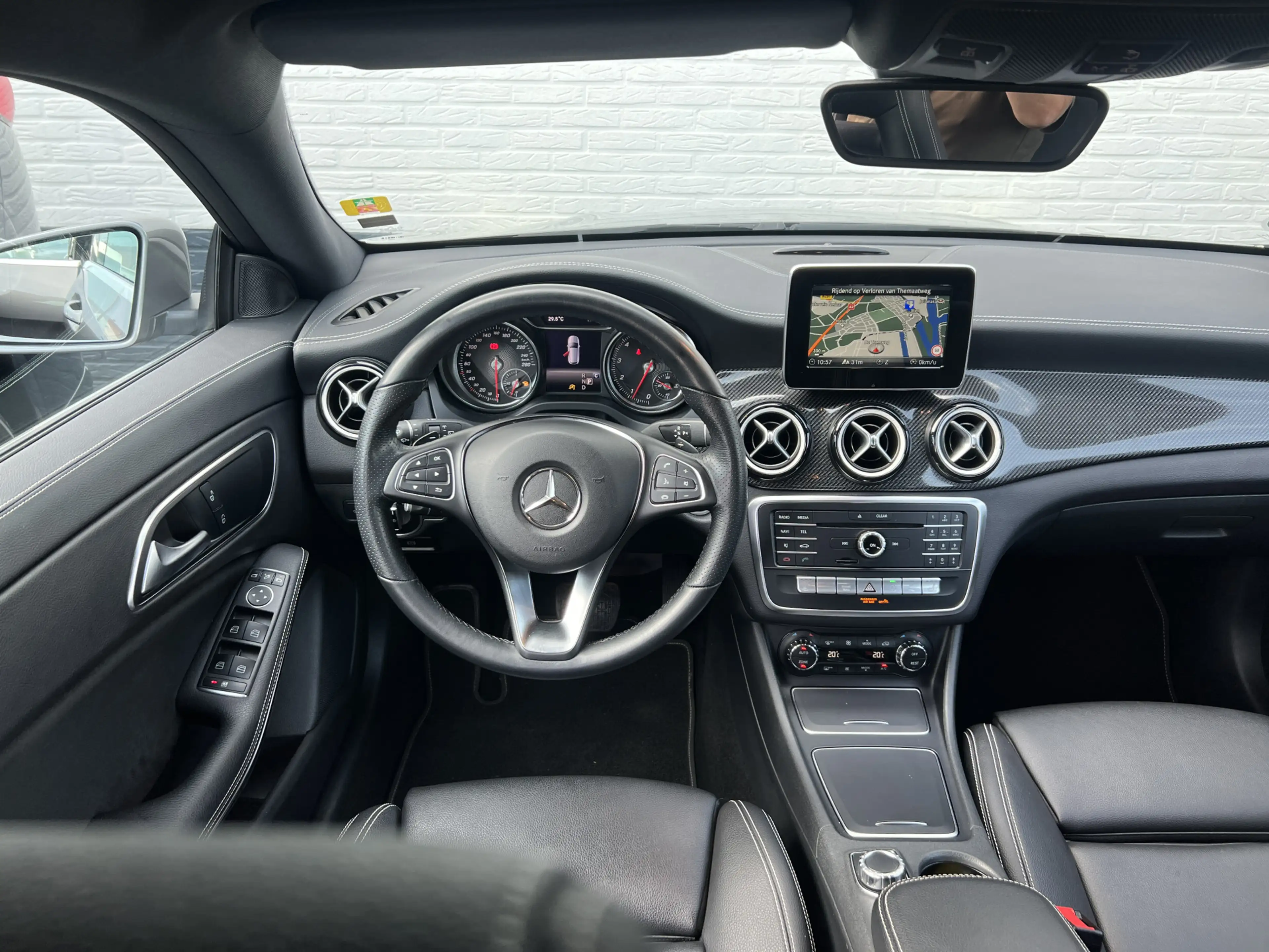 Mercedes-Benz CLA 200 Shooting Brake Prestige | AMG-Line | Leder | LED | — photo 10