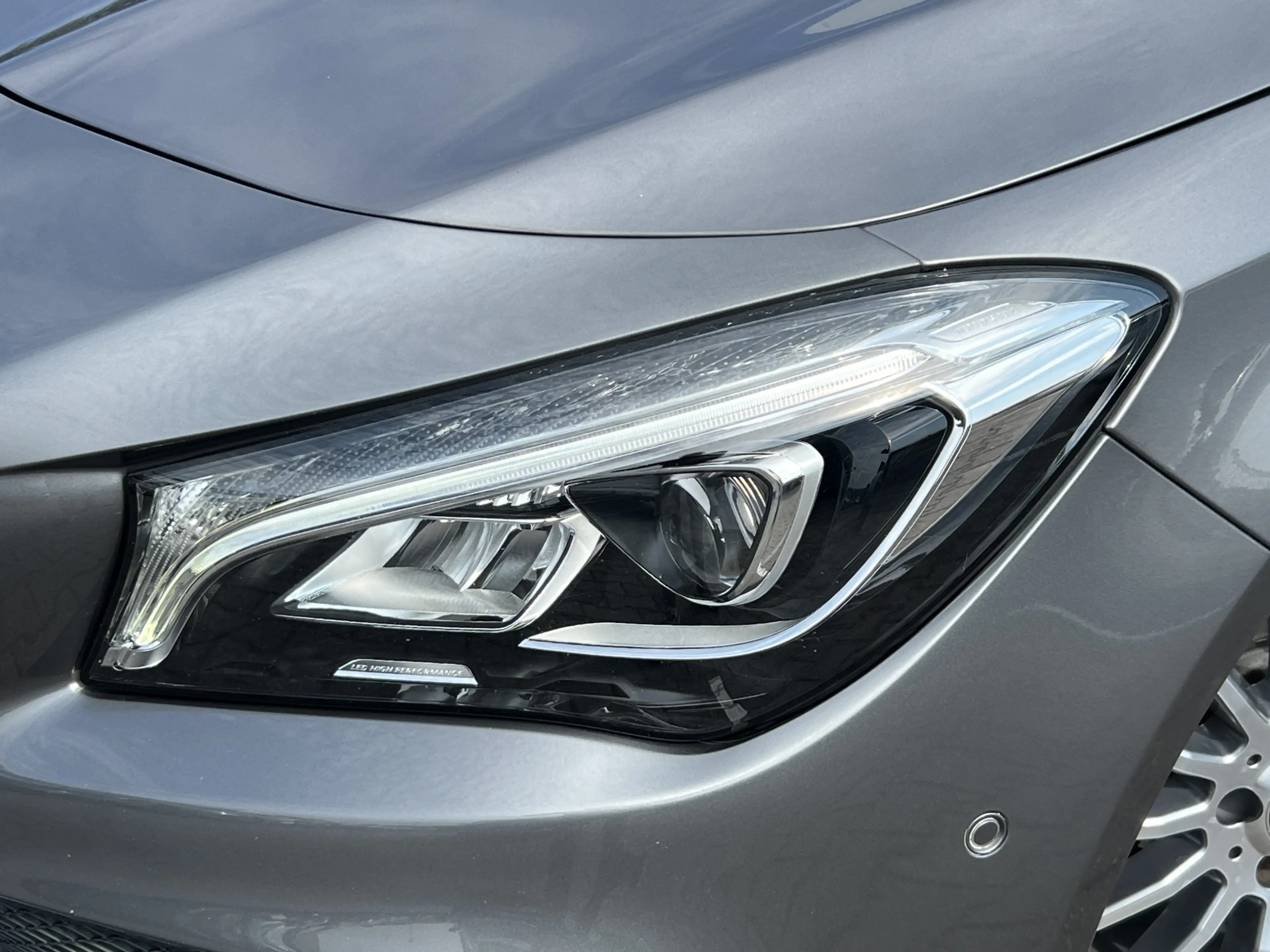 Mercedes-Benz CLA 200 Shooting Brake Prestige | AMG-Line | Leder | LED | — photo 29
