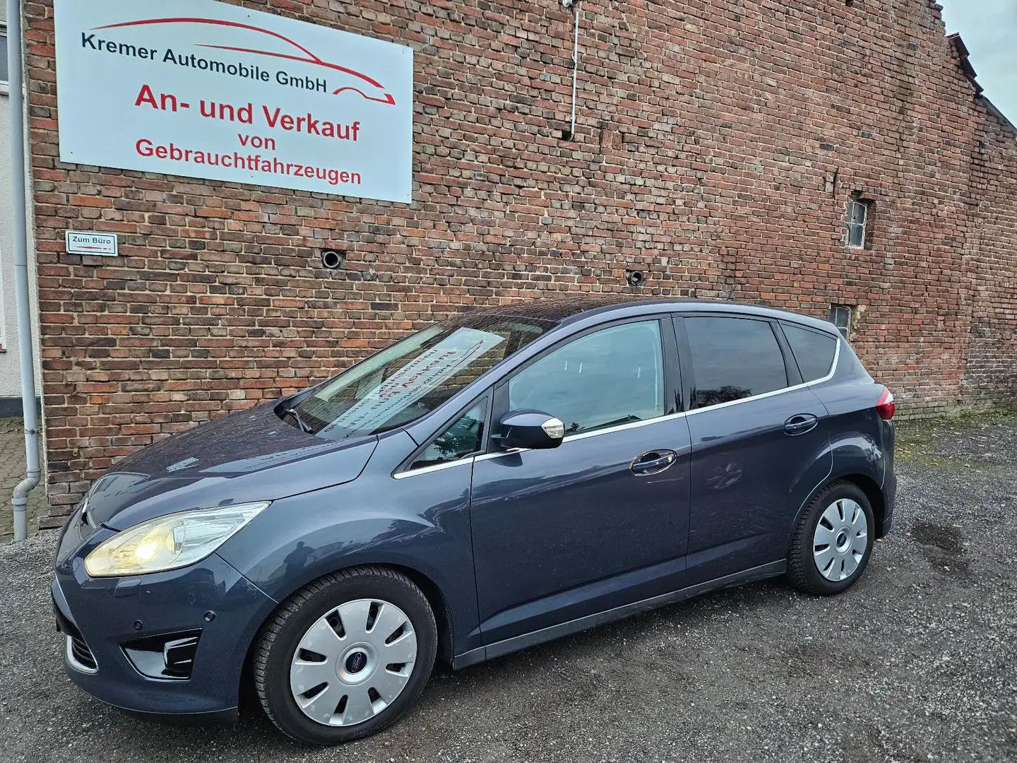 Ford C-Max 1.6 Titanium Schwarz - 1