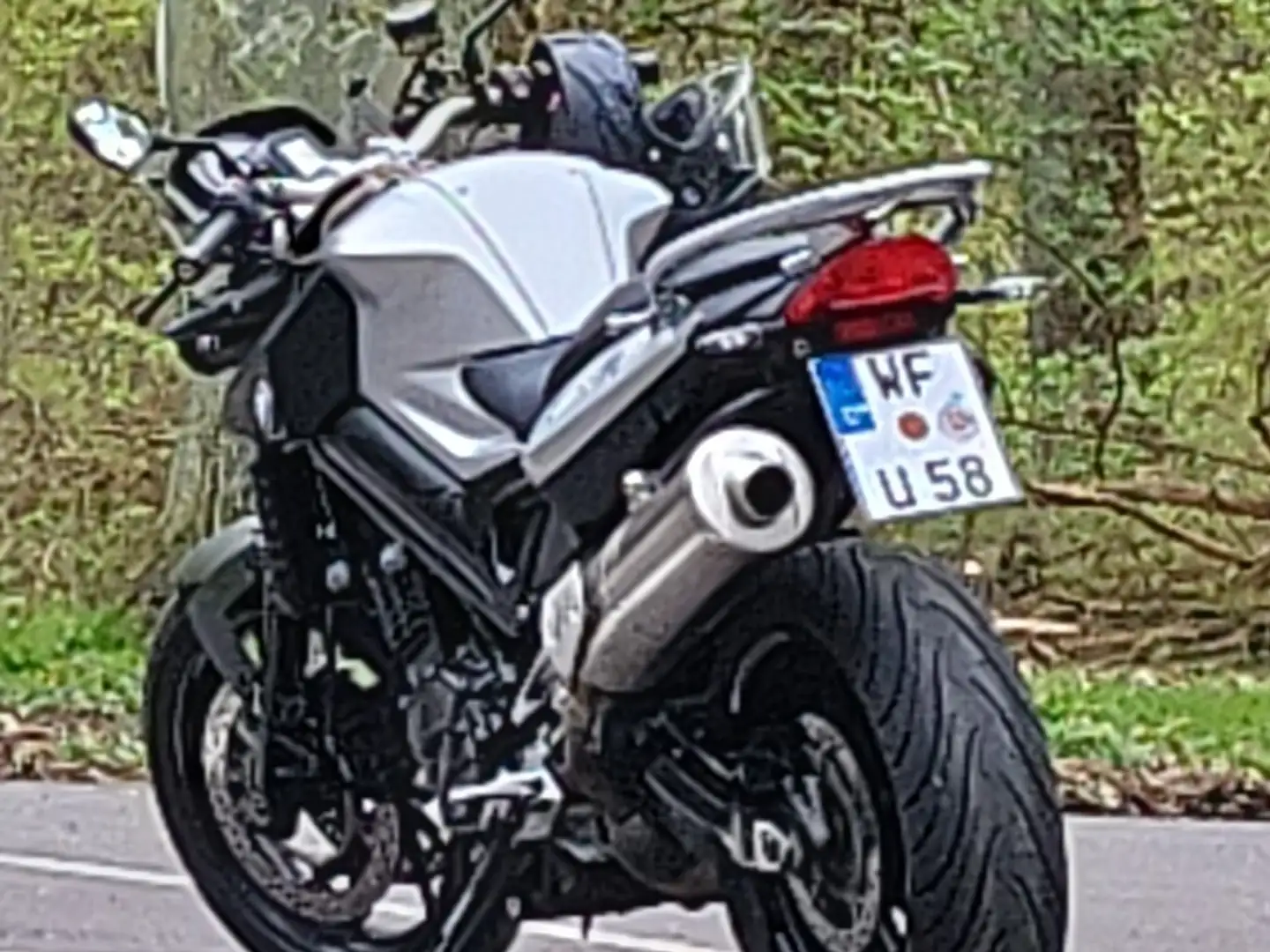 BMW F 800 R Halbe Windschutzscheibe. Ezüst - 1