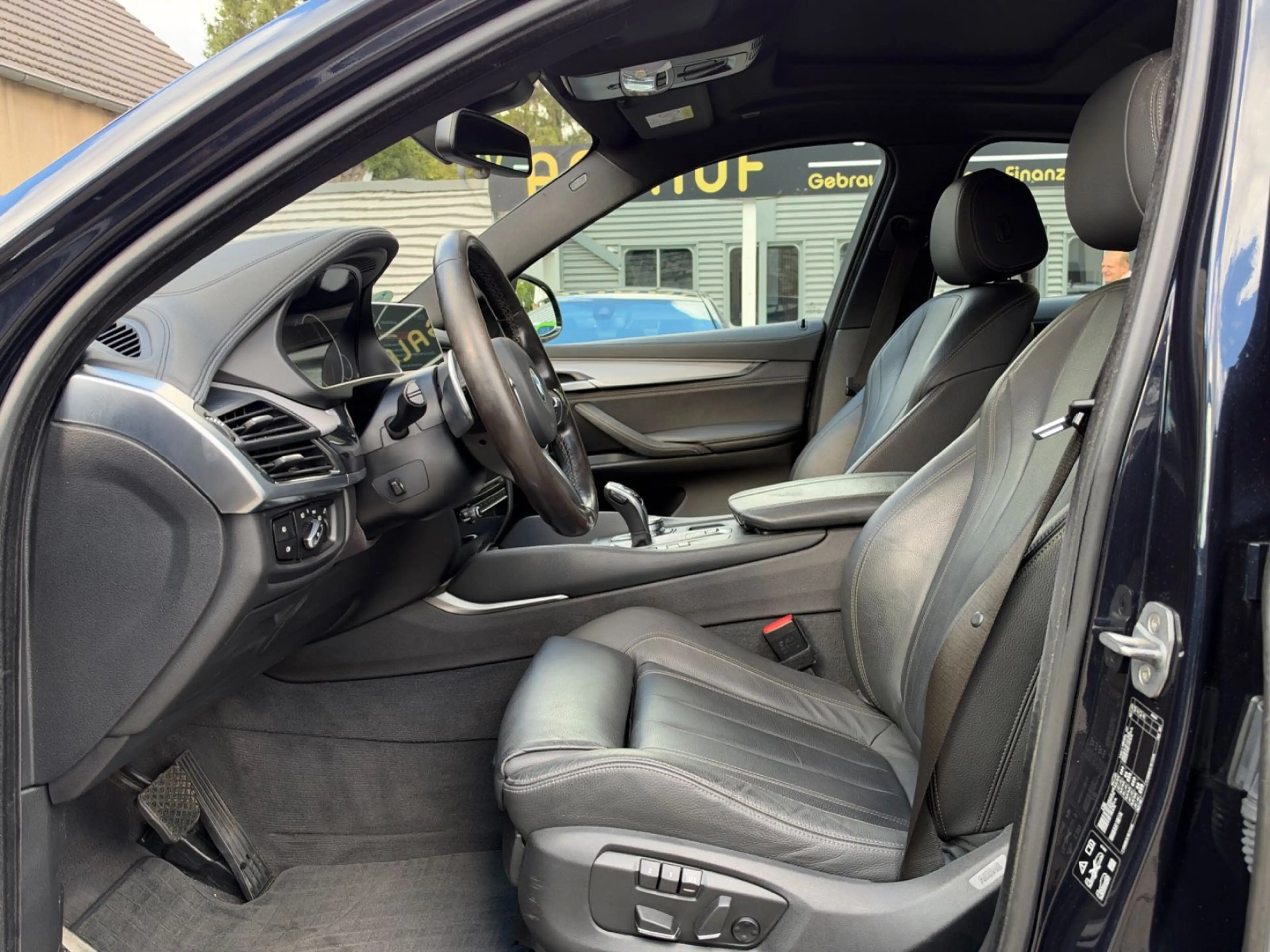 BMW X6 xDrive 40 d M-Paket*LED*Schiebed.*Memory*Head — photo 16