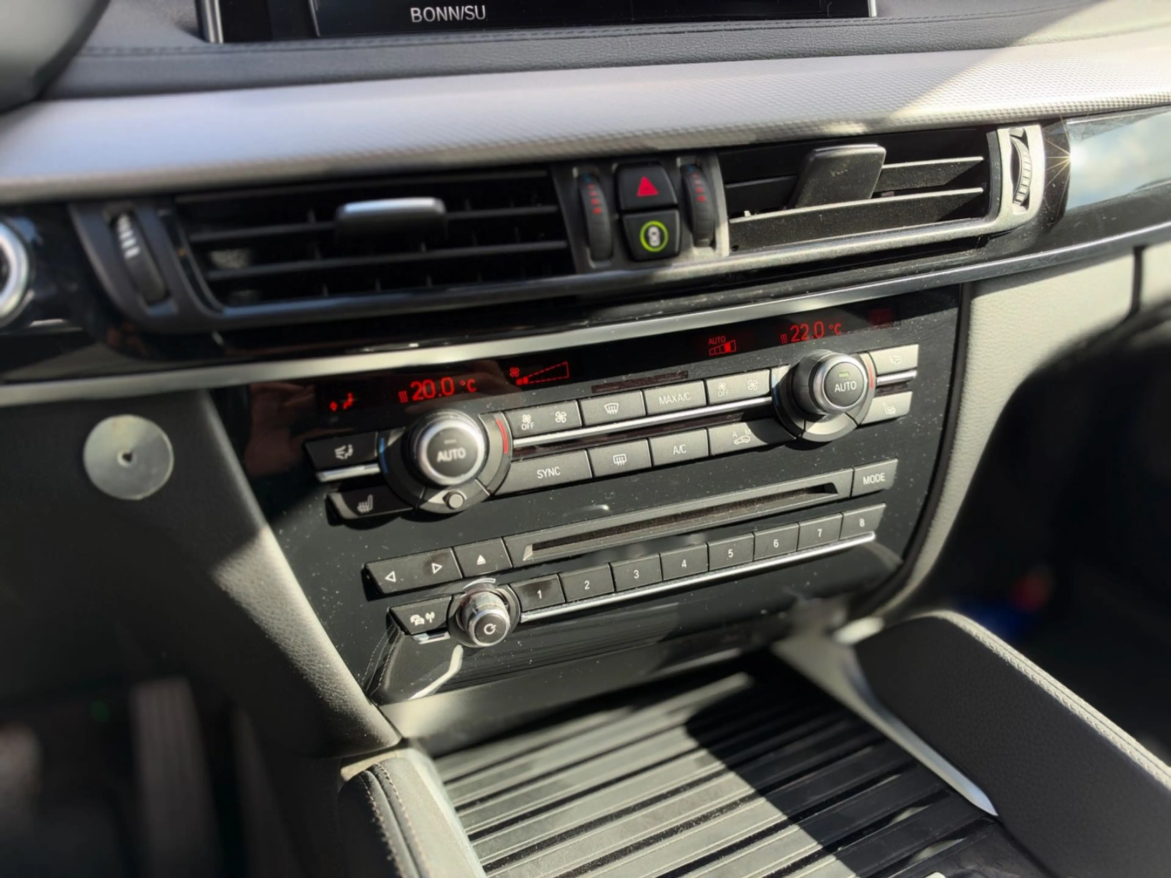 BMW X6 xDrive 40 d M-Paket*LED*Schiebed.*Memory*Head — photo 26