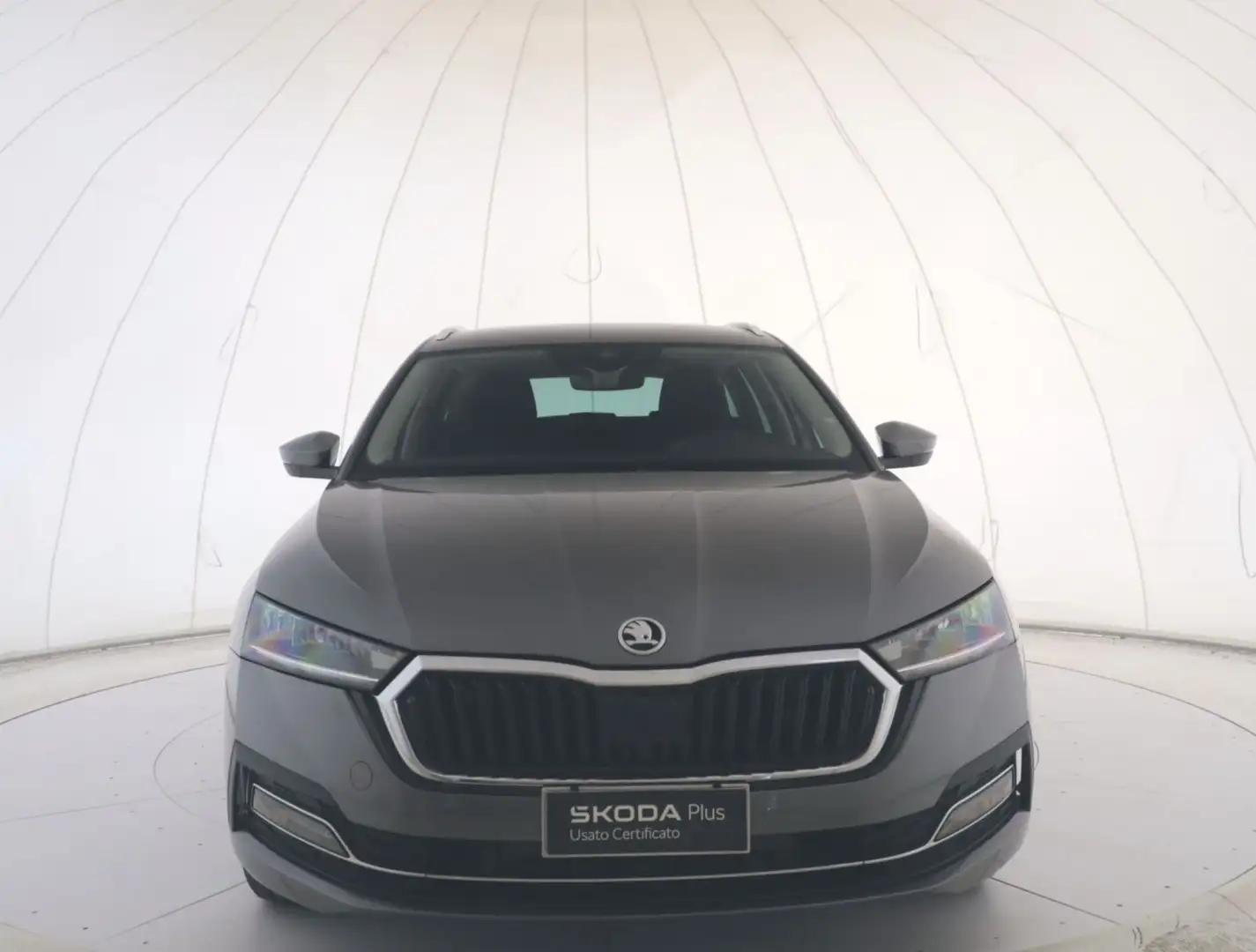 Skoda Octavia 1.5 e-TEC DSG Wagon Executive Grigio - 2