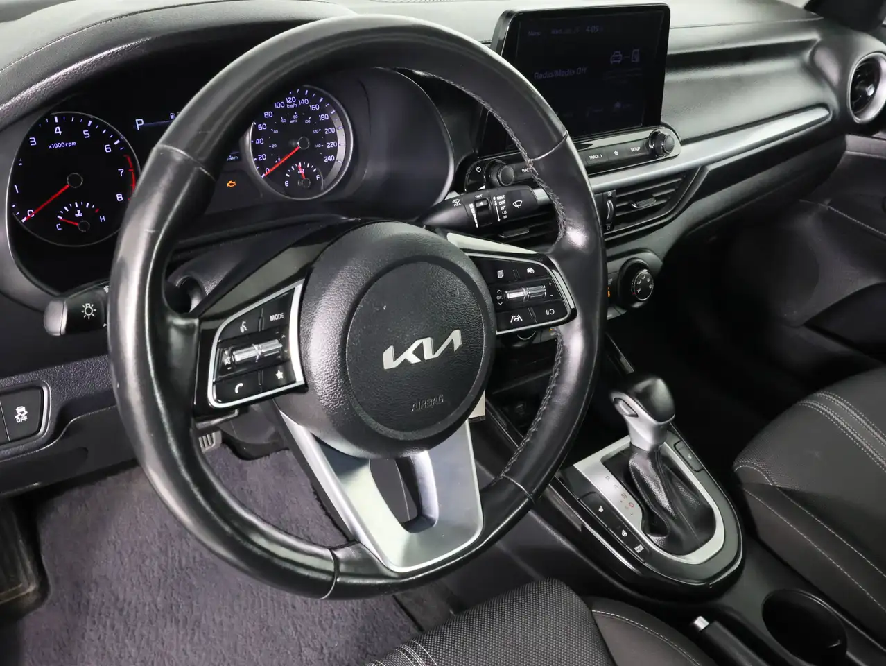Kia Forte photo Kia Forte