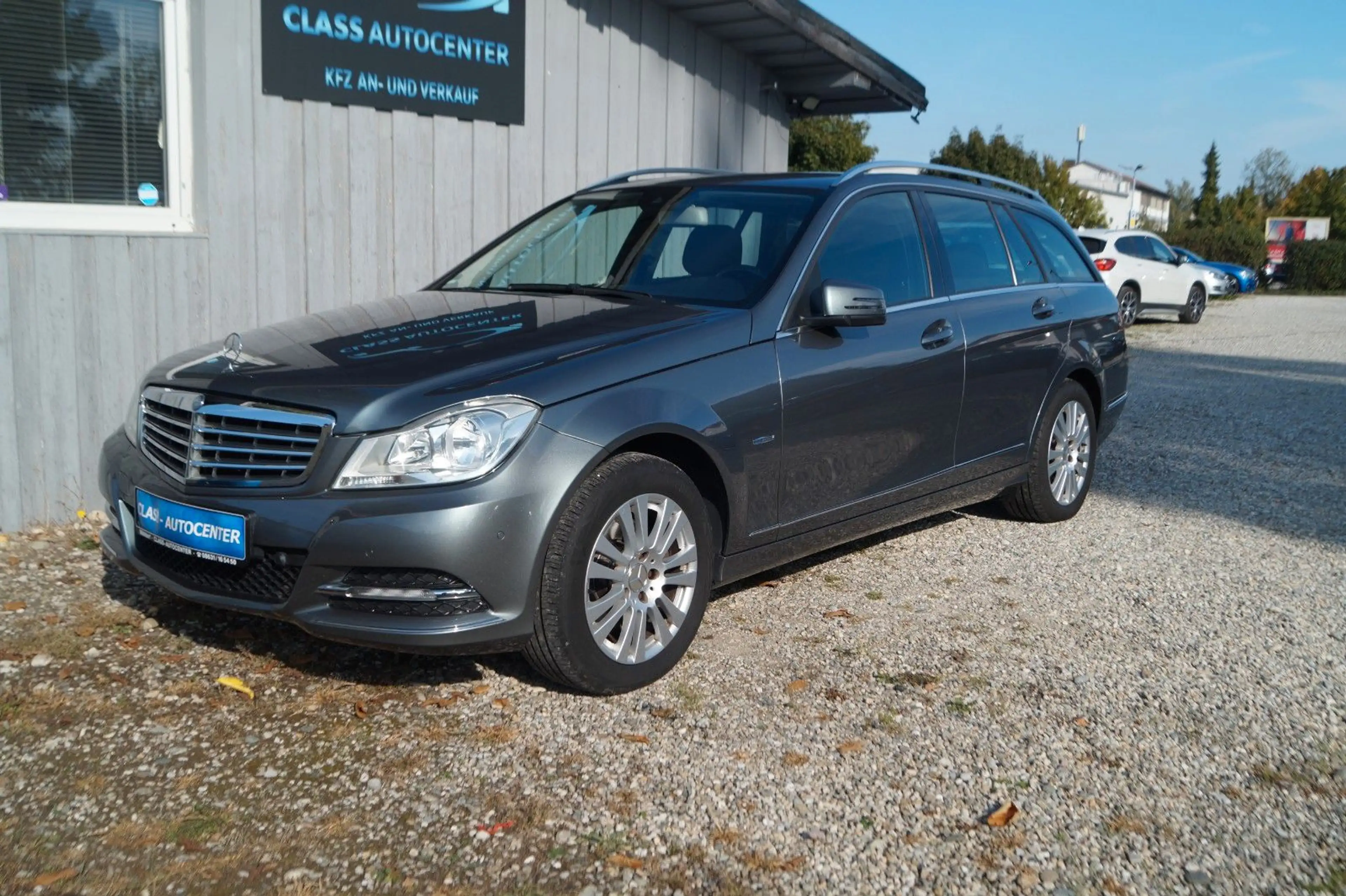 Mercedes-Benz C 250 CGI BlueEfficiency|Autom.|AHK|NAVI| — photo 5