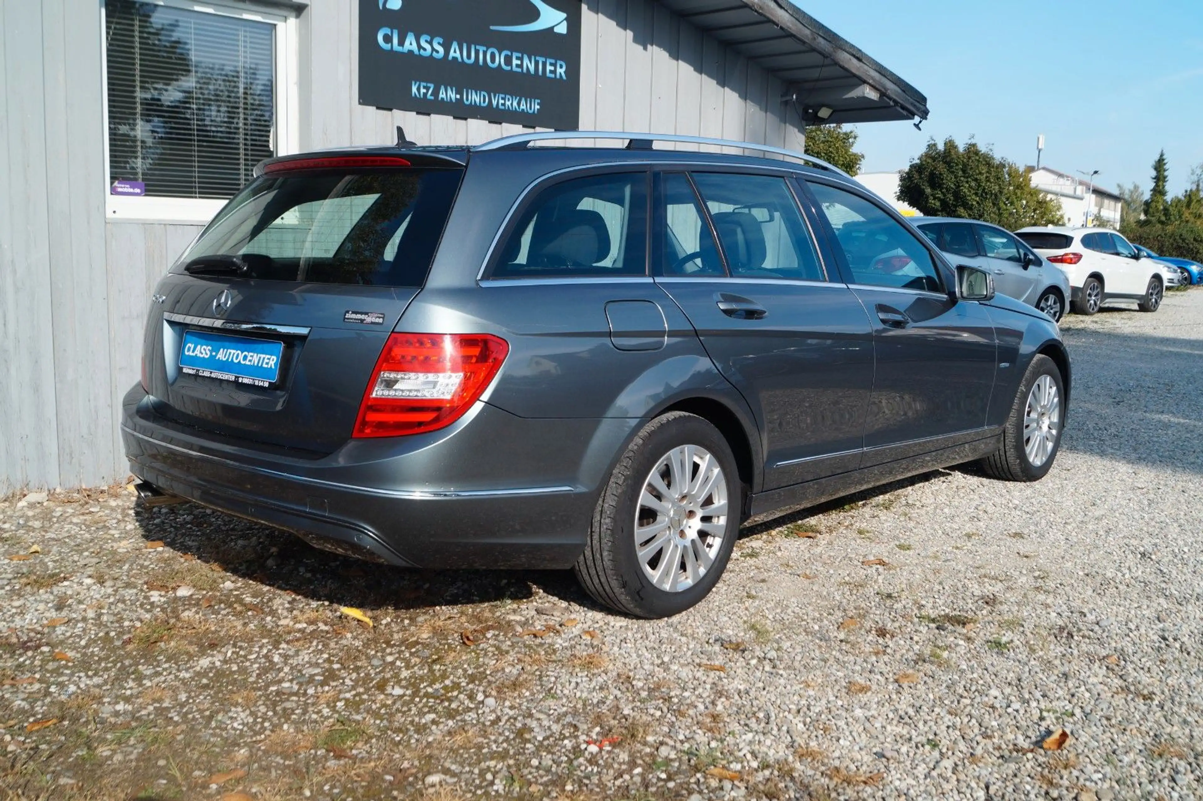 Mercedes-Benz C 250 CGI BlueEfficiency|Autom.|AHK|NAVI| — photo 6