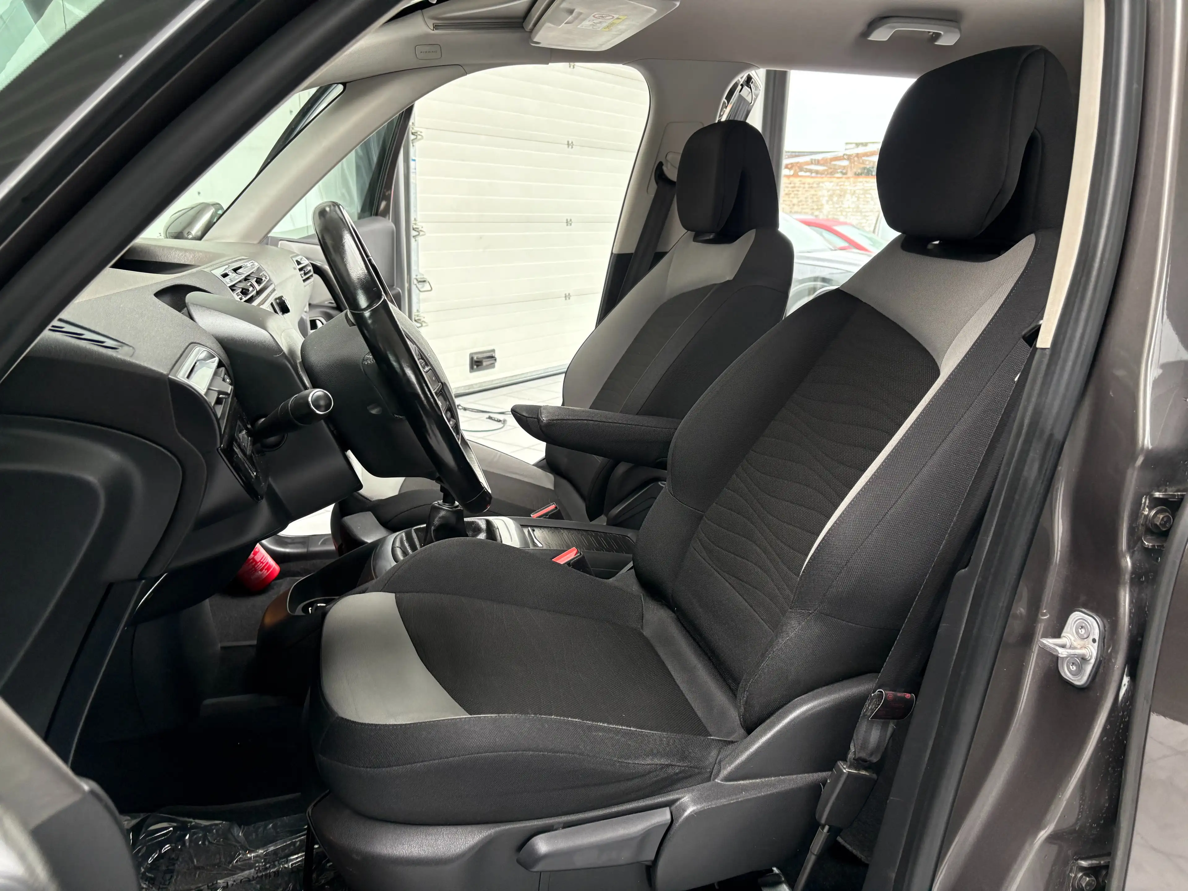 Citroen C4 Picasso 1.6 BlueHDi *7PLACES * GPS * CAMERA * JANTES * — photo 15
