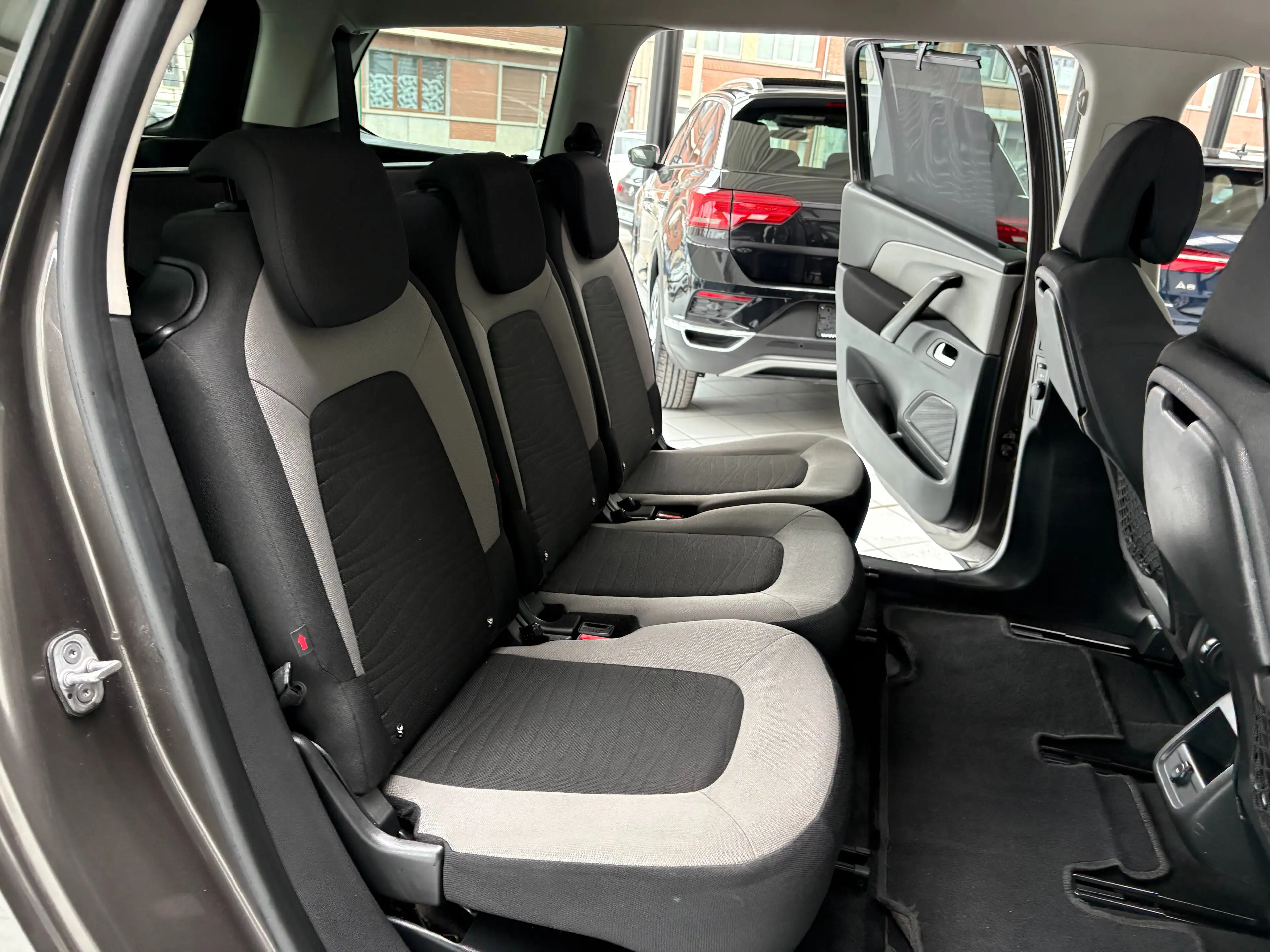 Citroen C4 Picasso 1.6 BlueHDi *7PLACES * GPS * CAMERA * JANTES * — photo 9