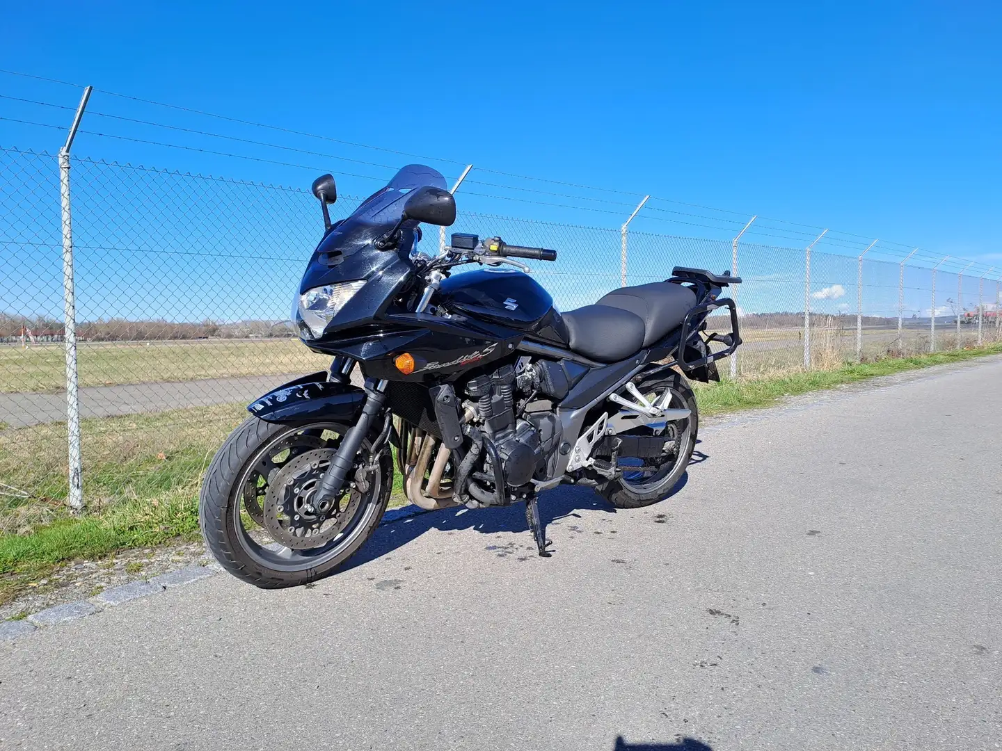 Suzuki Bandit 1250 Black - 1