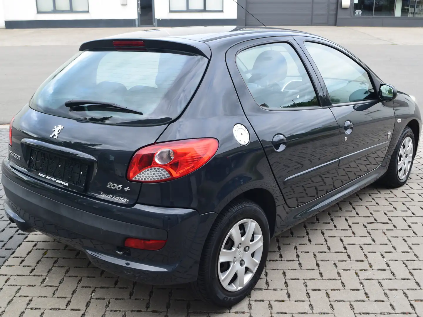 Peugeot 206 206+ 1.1i Generation Gris - 2