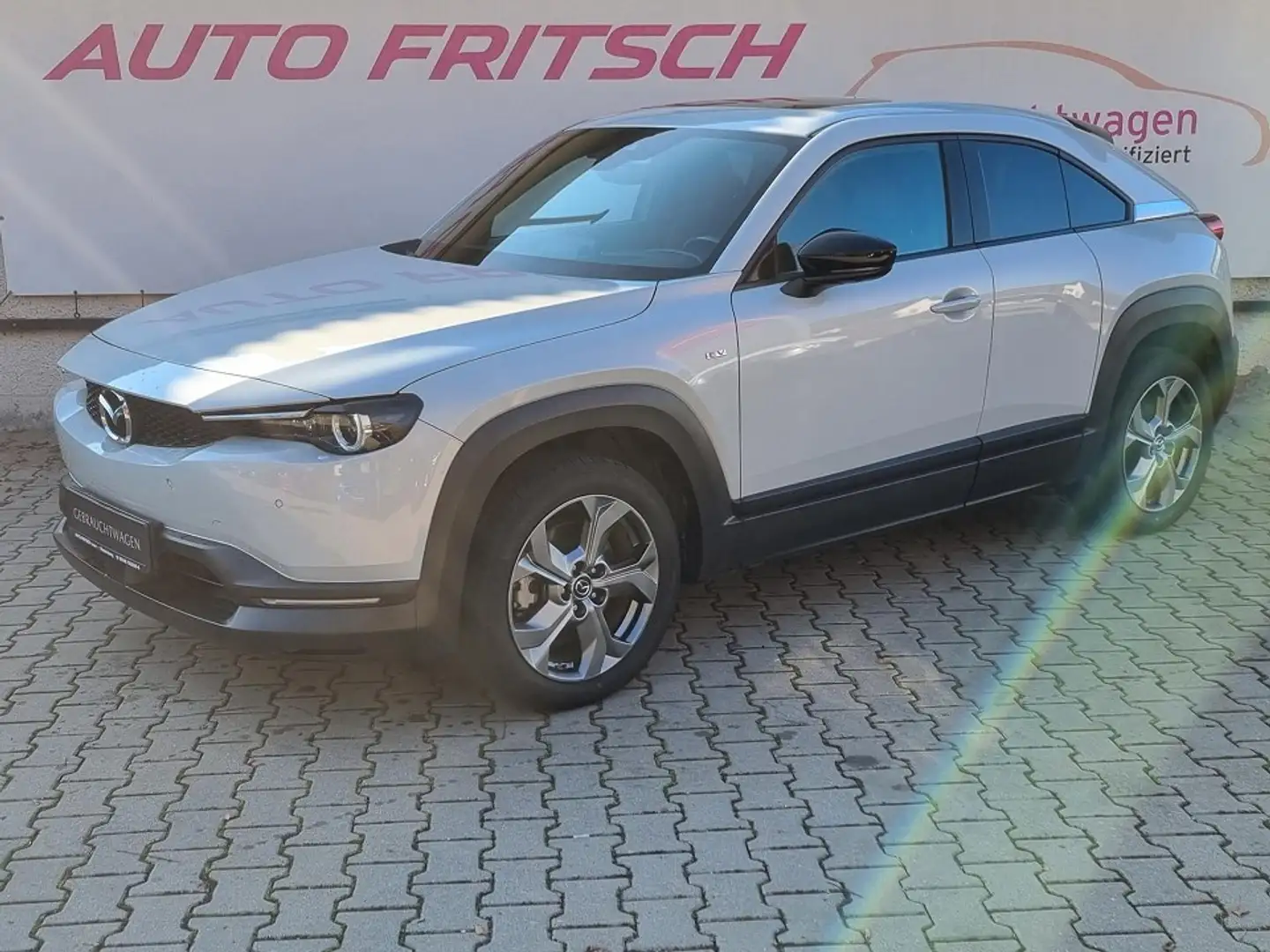 Mazda MX-30 Makoto Premiumpaket Glasschiebedach 35,5 kWh e-SKY Weiß - 2