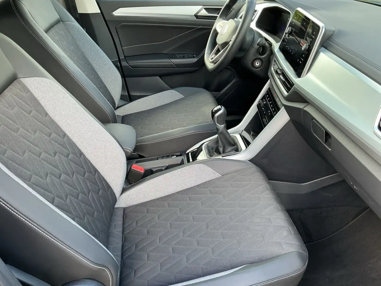 Volkswagen T-Roc 1.0 TSI GOAL LED+NAVI+ACC+SHZ+DAB+APP+17Z., миниатюра 13