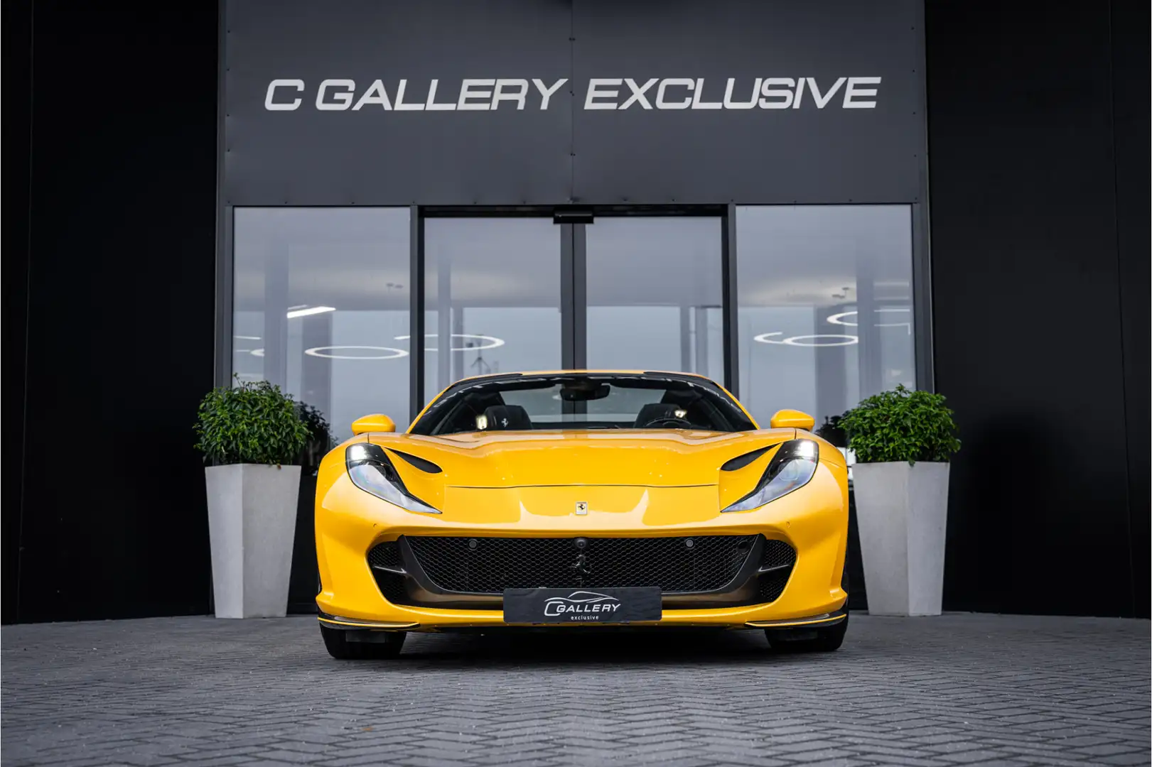 Ferrari 812 GTS 6.5 V12 HELE - Lift | 360 Camera | Carbon Жовтий - 2