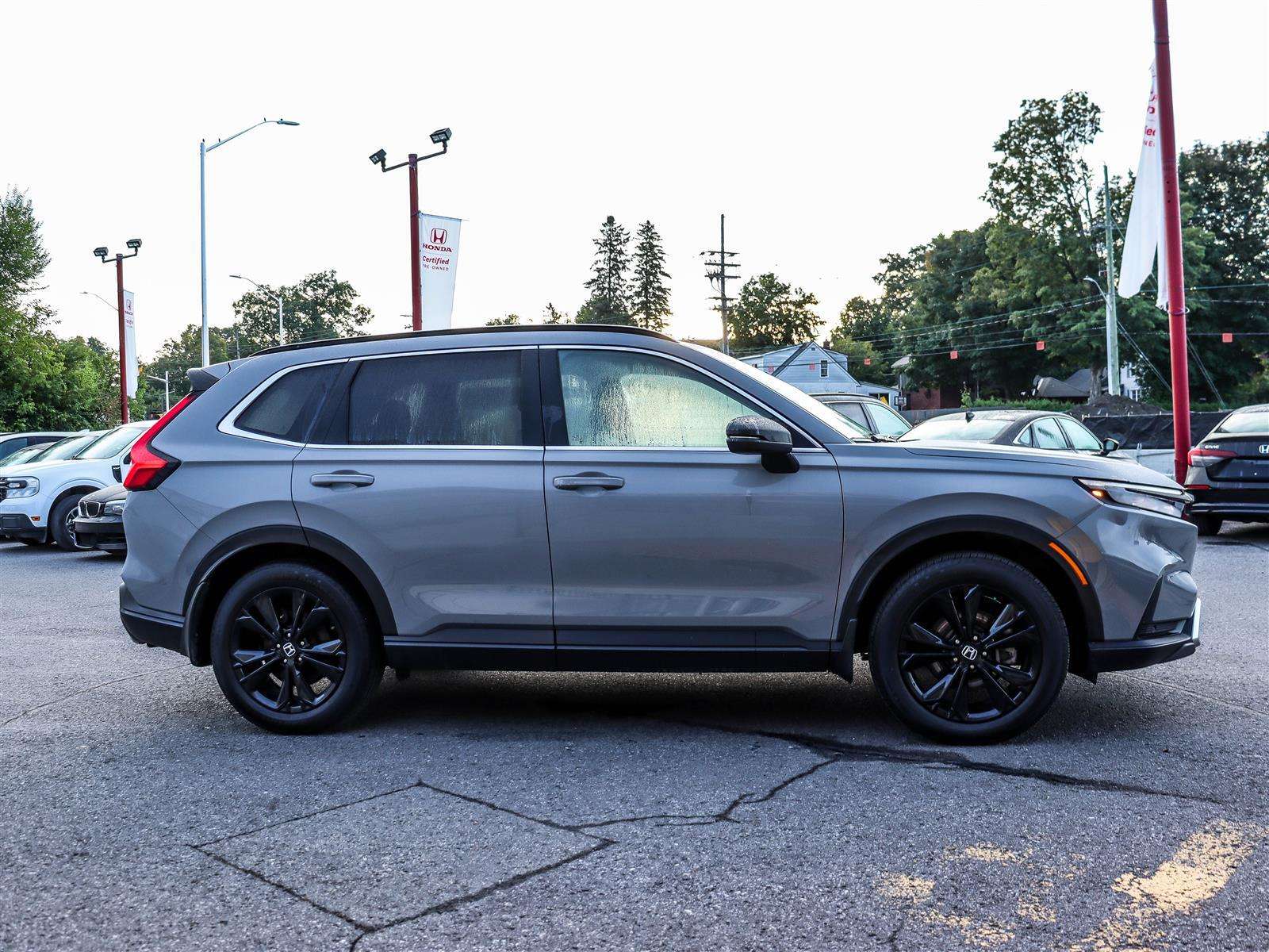 2024 Honda CR-V Touring — снимка 1