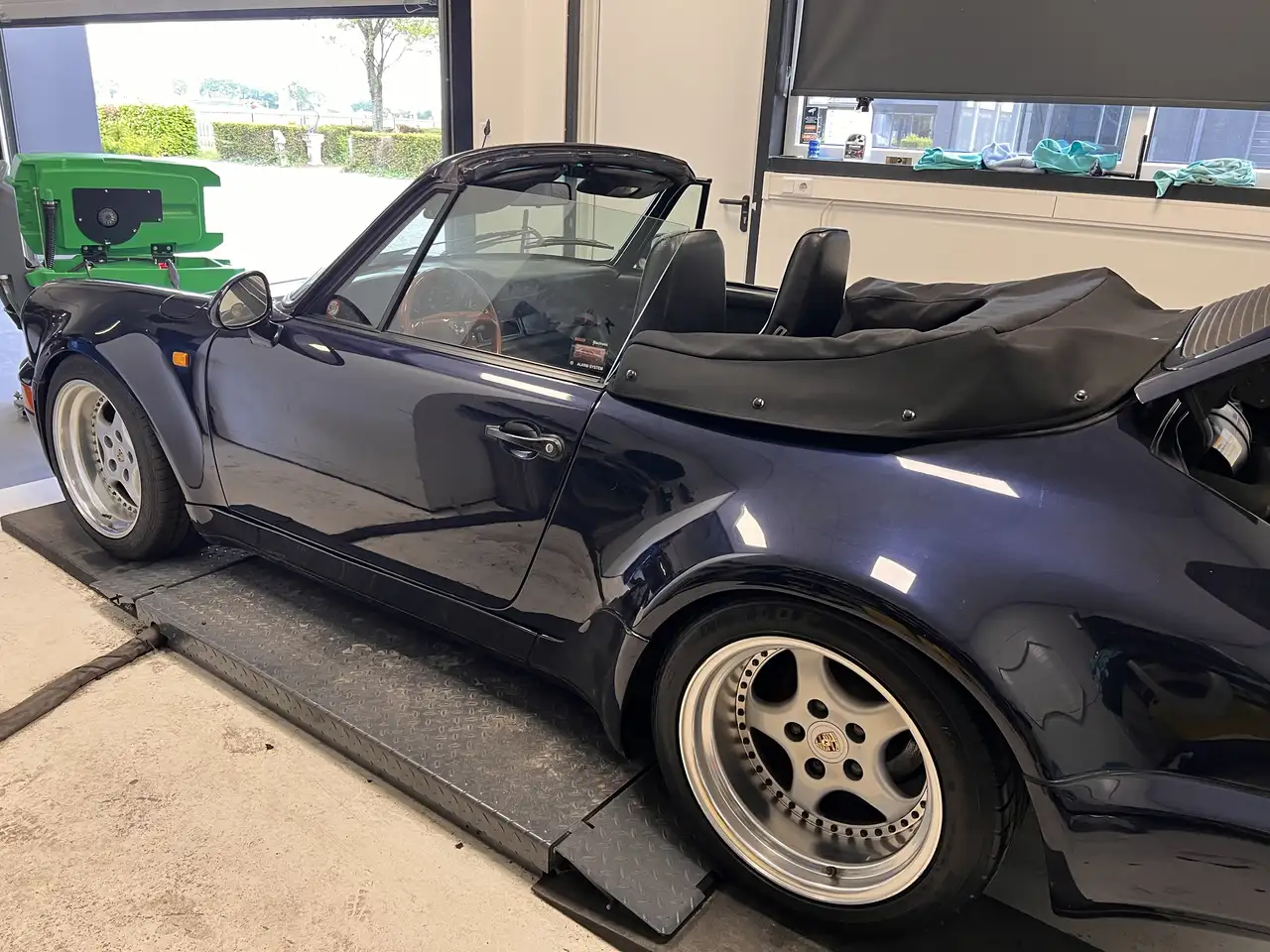 Porsche 964 Turbo Look 3.2 Cabriolet, foto 10