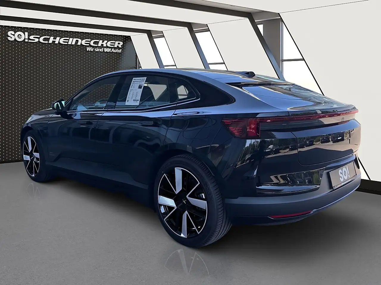 Polestar 4 2025
