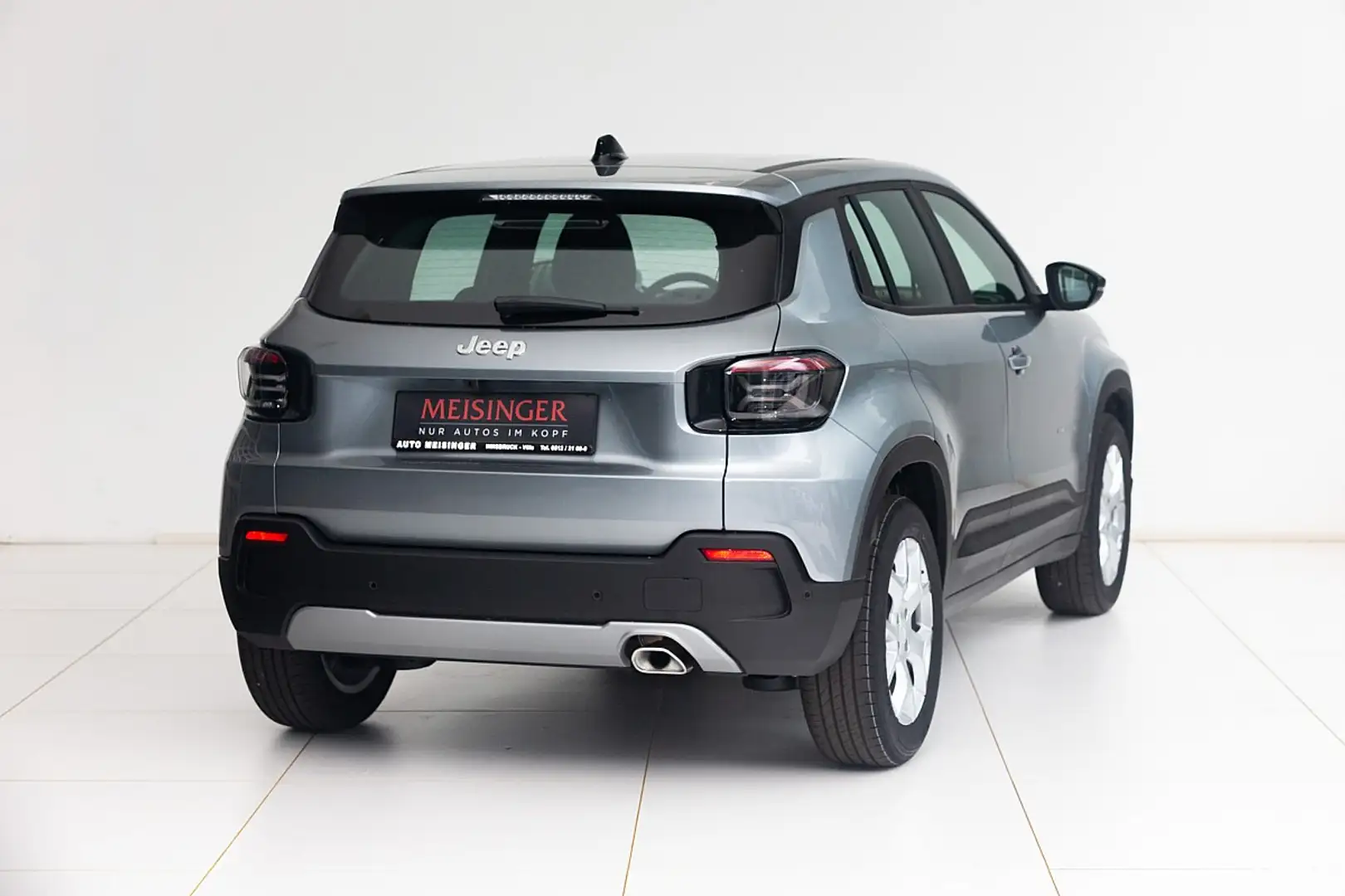 Jeep Avenger 1.2 GSE T3 Altitude Gris - 2