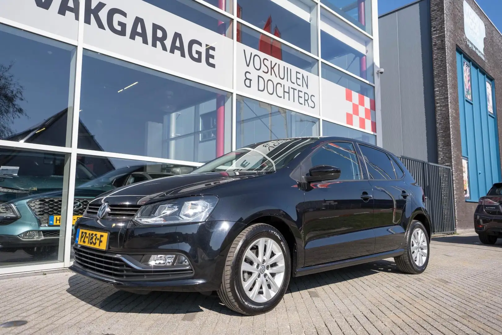 Volkswagen Polo 1.2 TSI Highline | Automaat | Cruise Control Zwart - 1