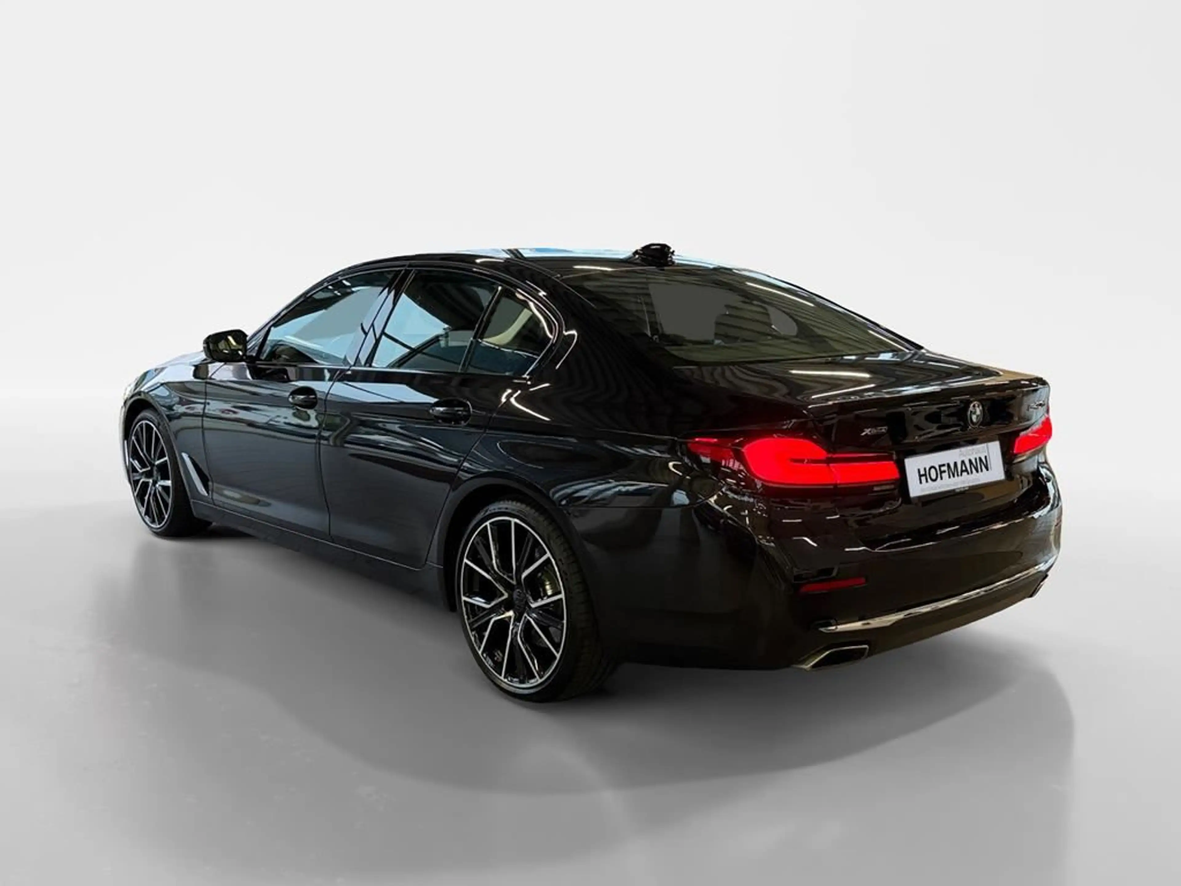 BMW 540 Luxury Line — photo 7