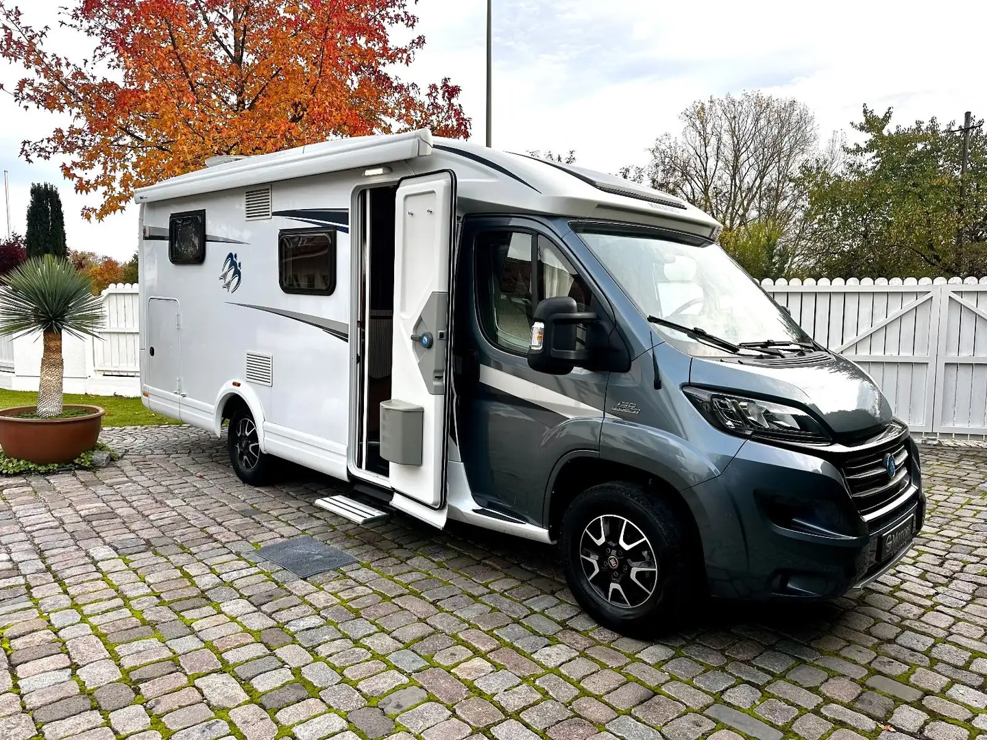 Knaus Van TI 650 MEG/7,03m/Sat/Markise/Kam/LED/TV/WC/ Silber - 2