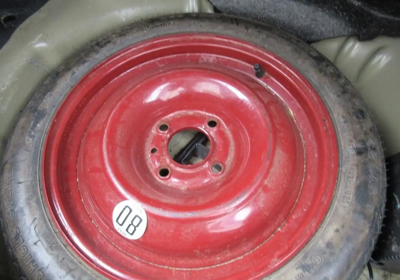 Peugeot 208 208 — photo 11