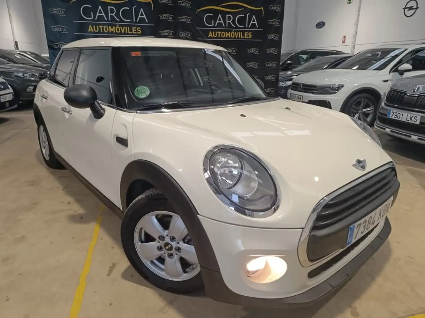 MINI Cooper D Beige - 1