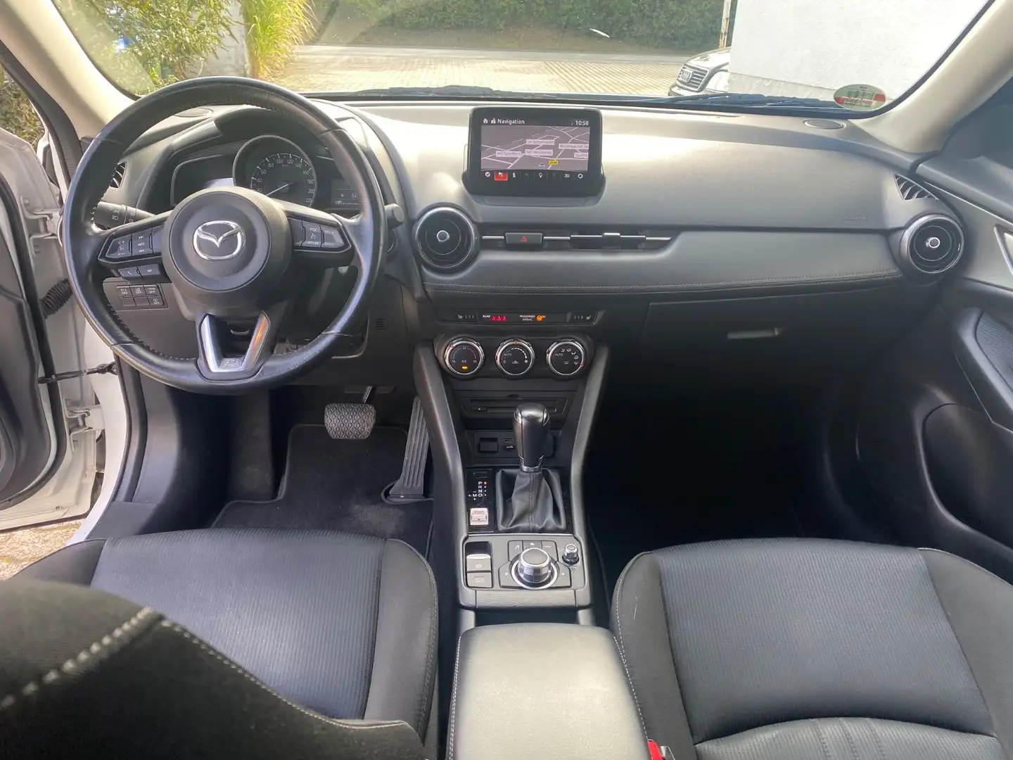 Mazda CX-3 Exclusive-Line Navi LED Weiß - 2