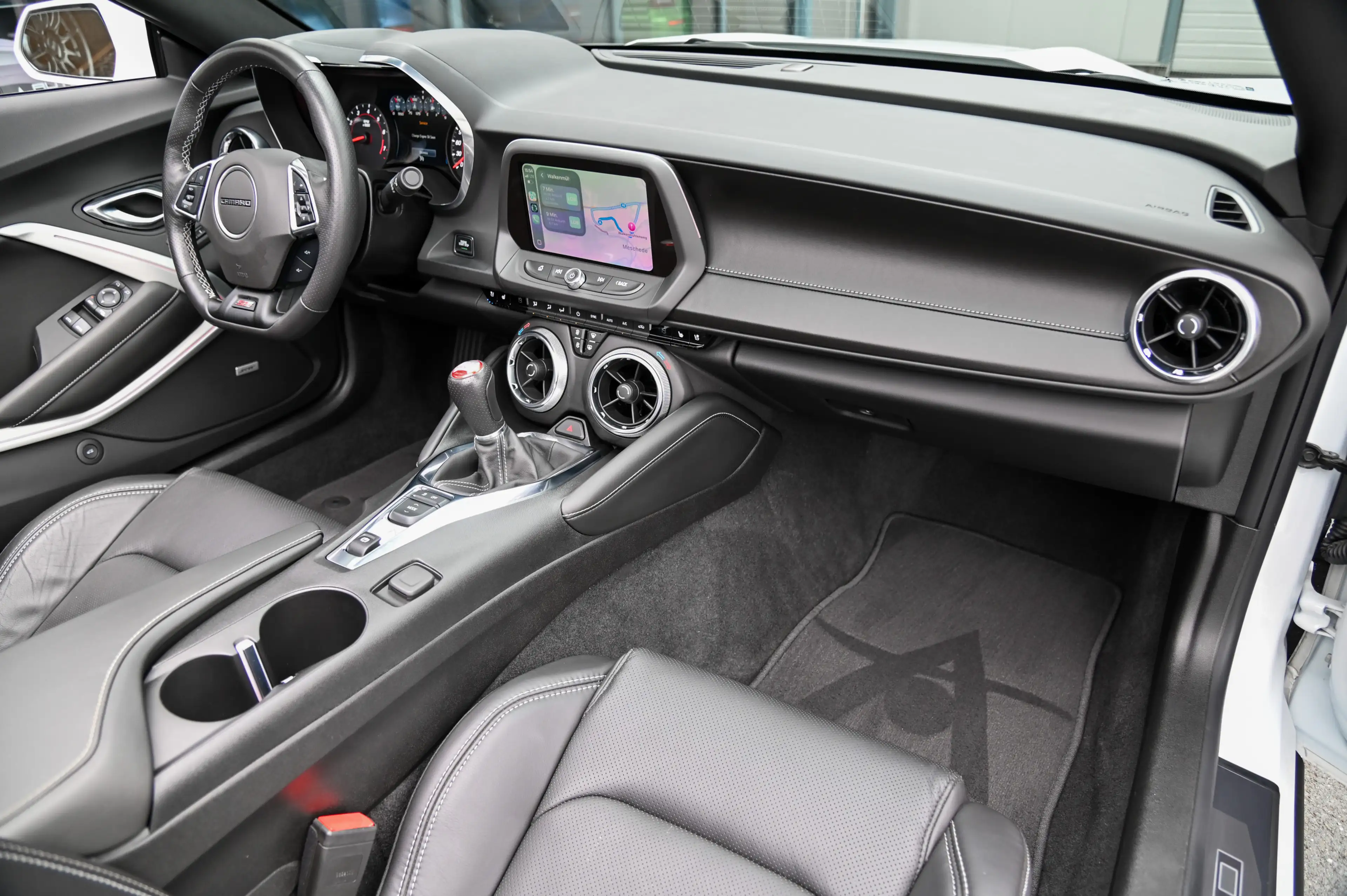 Chevrolet Camaro Cabrio 6.2 Magnetic Ride* HUD* Kamera* — photo 10