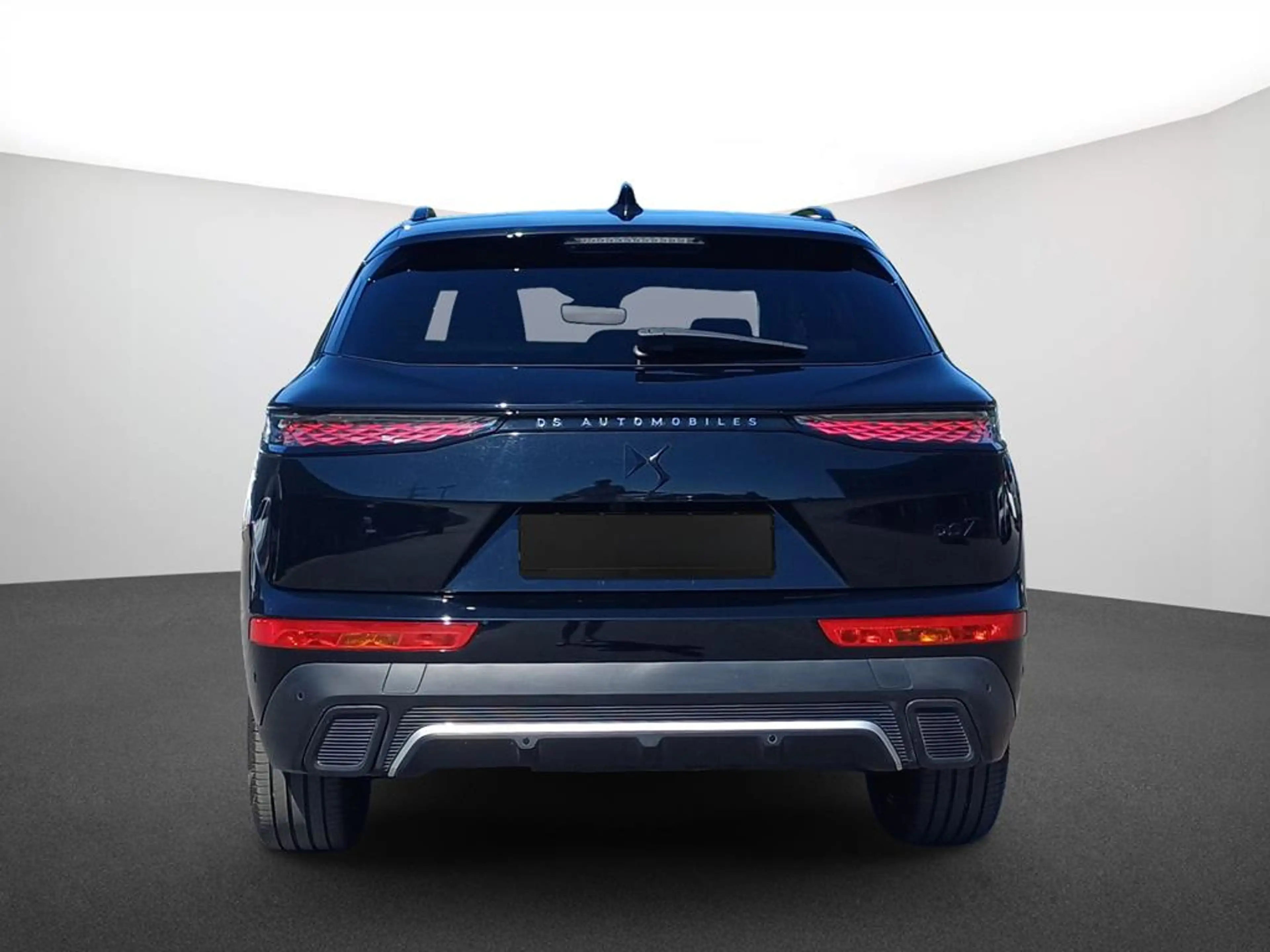 DS Automobiles DS 7 Performance Line + — photo 3